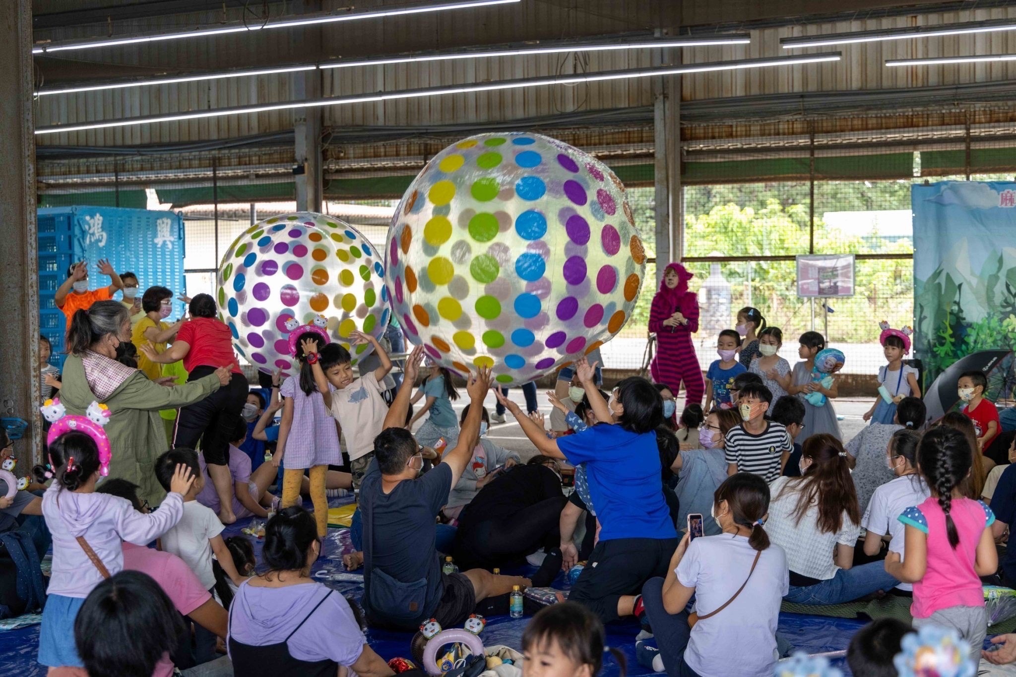 林岱樺團隊舉辦親子活動推動雙語教育。（林岱樺服務處提供）