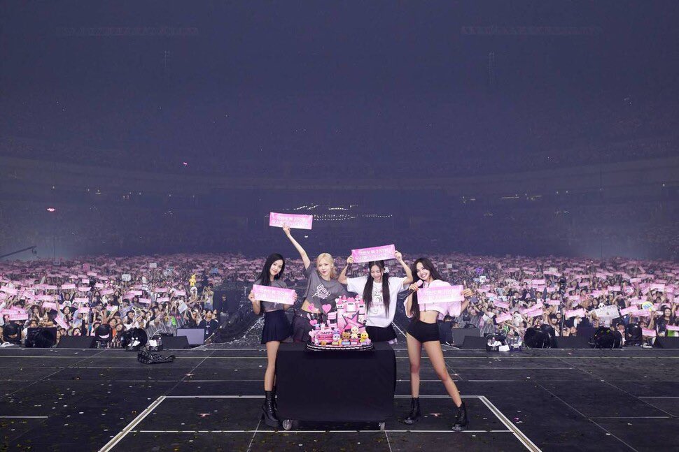 BLACKPINK上週末在首爾完成「BORN PINK」安可場，世巡落幕。（網路圖片）