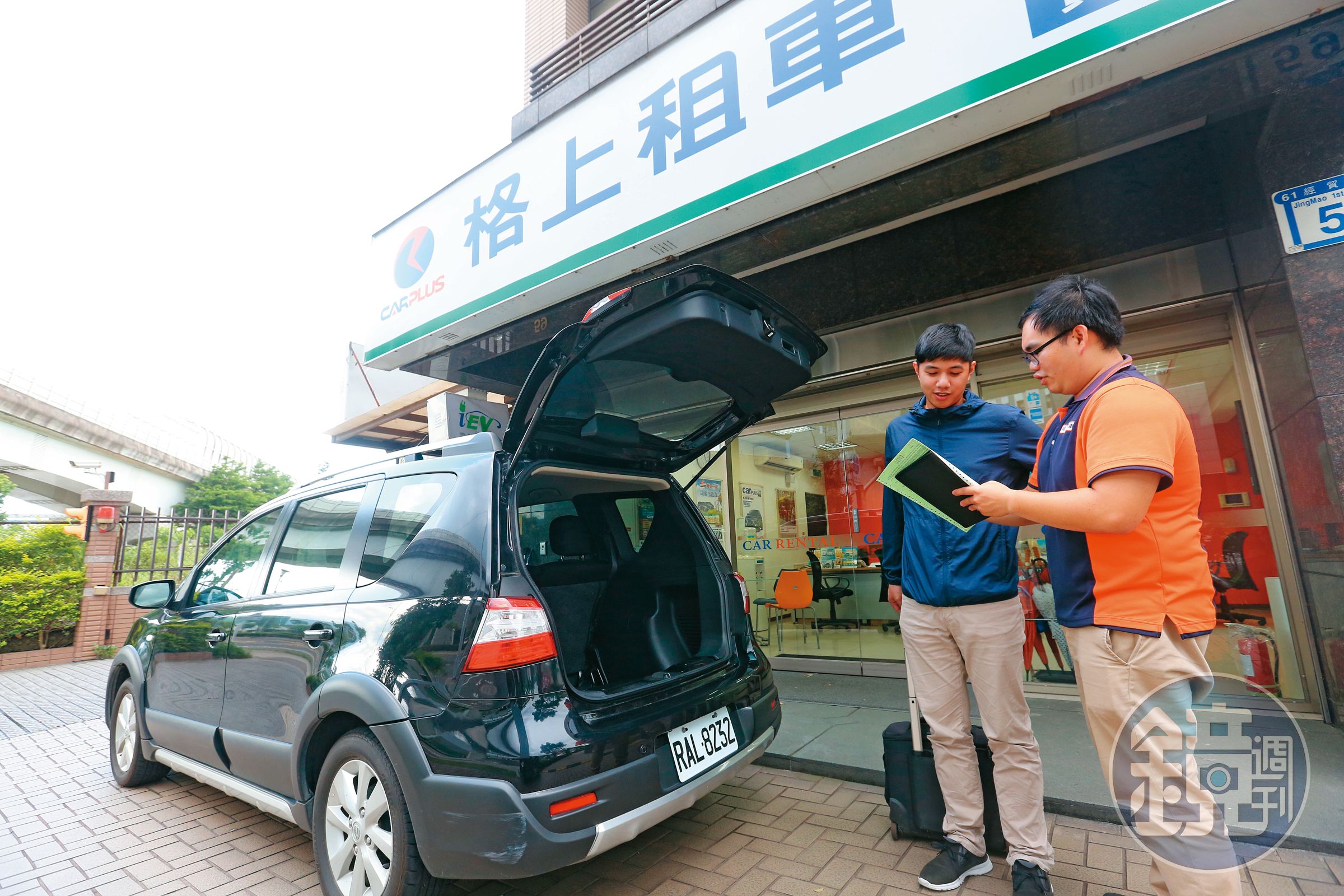 揮軍移動服務戰場，小金雞裕融旗下的格上租車就是過往重要布局之一。