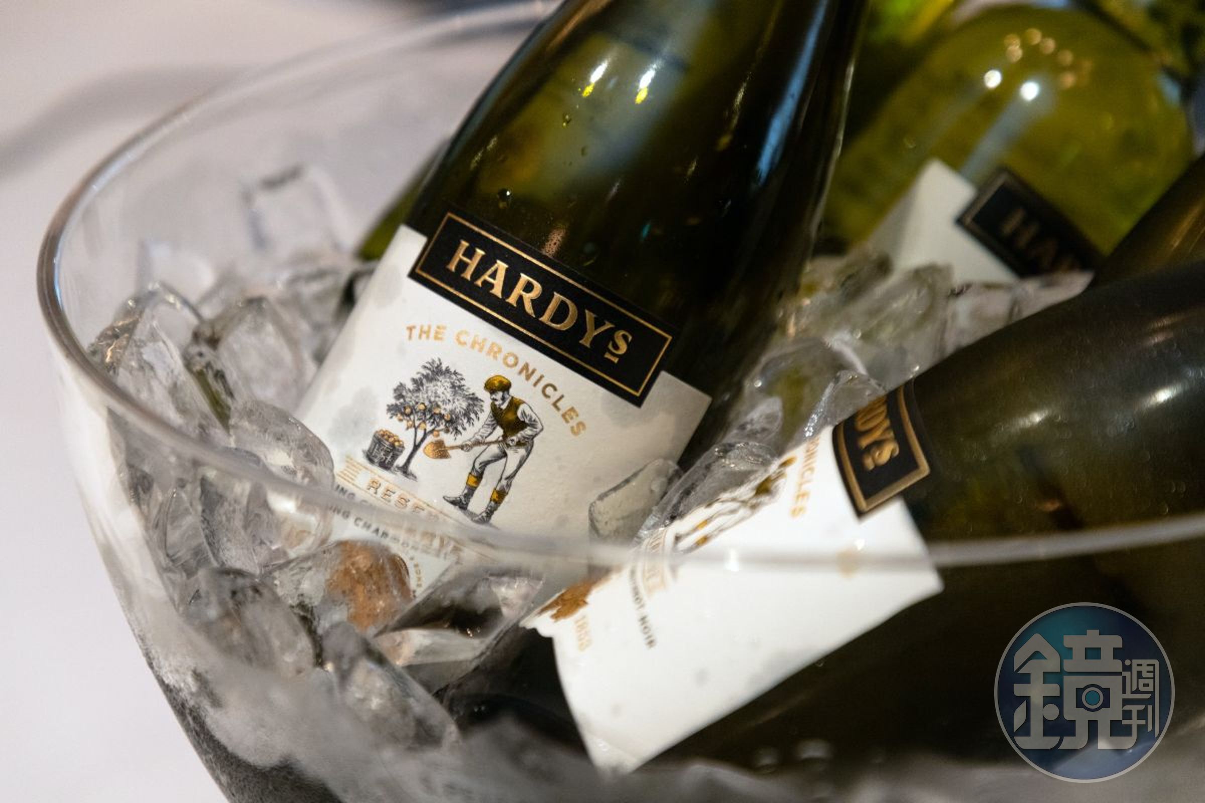 Hardys夏迪具有完整的產品線，從入門到頂級酒款一應俱全，同時也有氣泡酒與白酒產品。