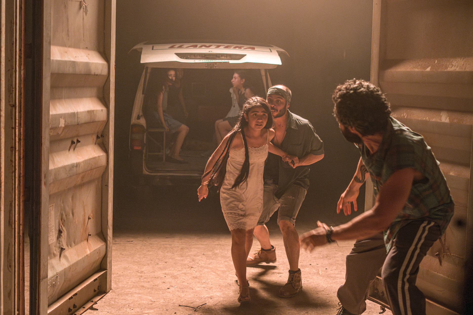 好萊塢票房黑馬《自由之聲》揭露兒童人口販賣令人痛心的犯罪手段。（ CATCHPLAY提供）