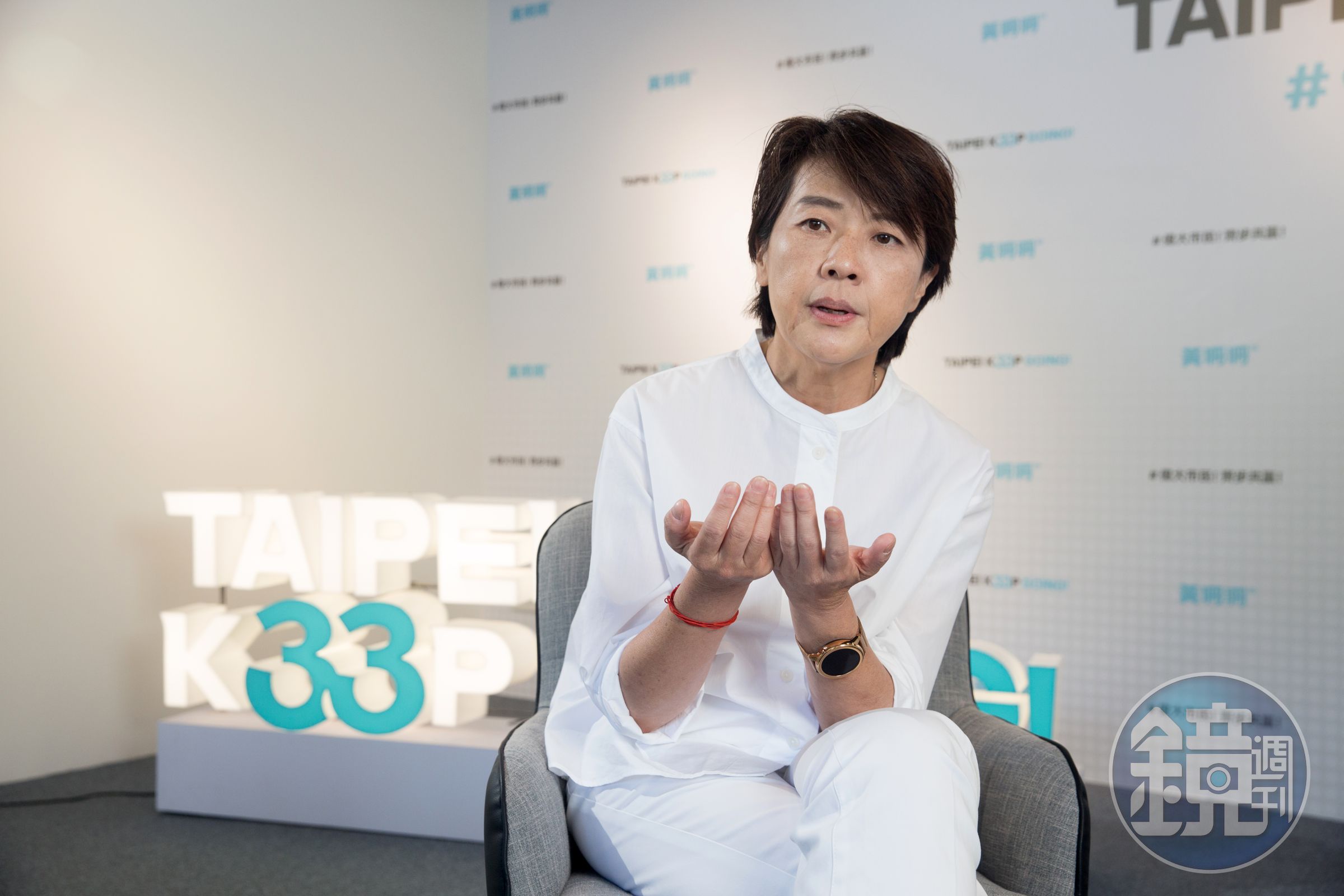 民眾黨自推黃珊珊出戰參選立法院長。
