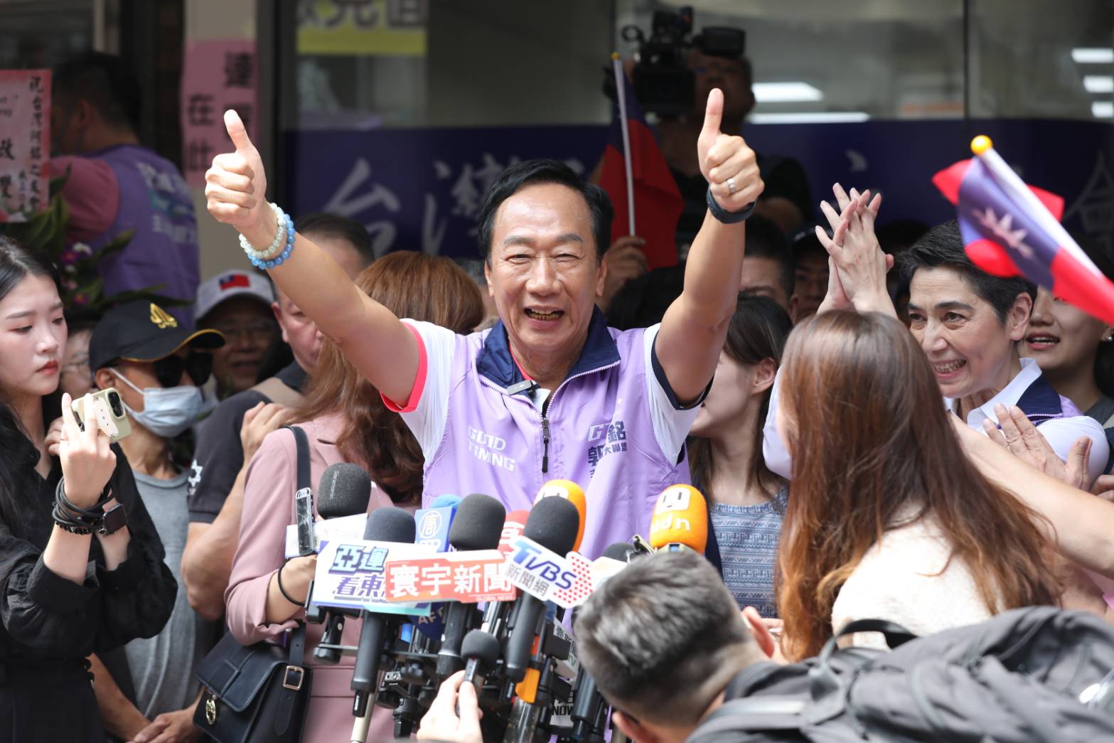 郭台銘（圖）針對高虹安的爭議表示「人在做天在看」，希望各界用相同標準，檢驗執政黨所有立委與助理。