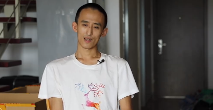 張炘煬對現在的生活感到滿意。(翻攝九派新聞微博)