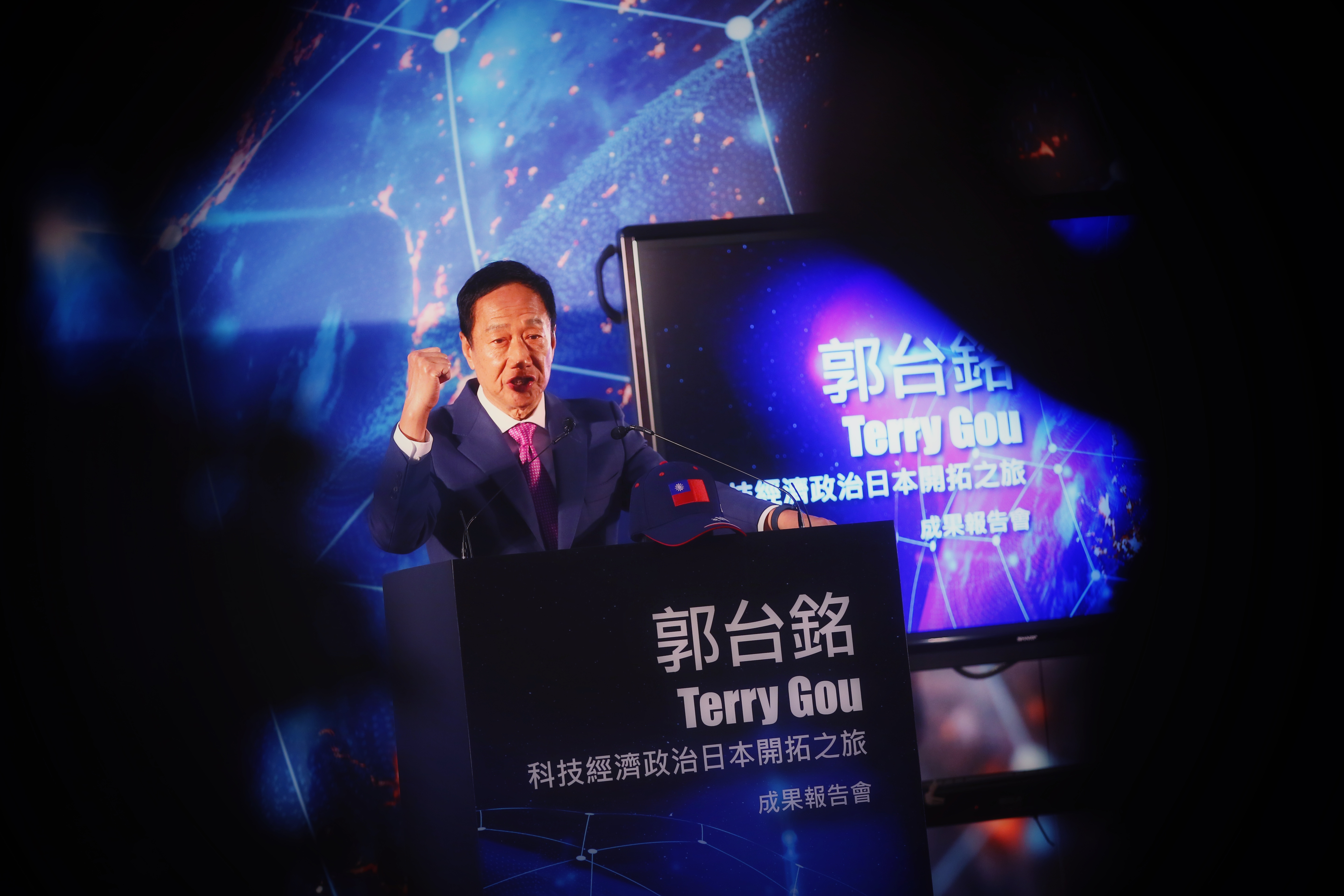 總統參選人郭台銘辦公室發言人黃士修，代郭台銘（圖）到北檢遞狀控告鍾小平涉嫌誹謗罪。（本刊資料照）