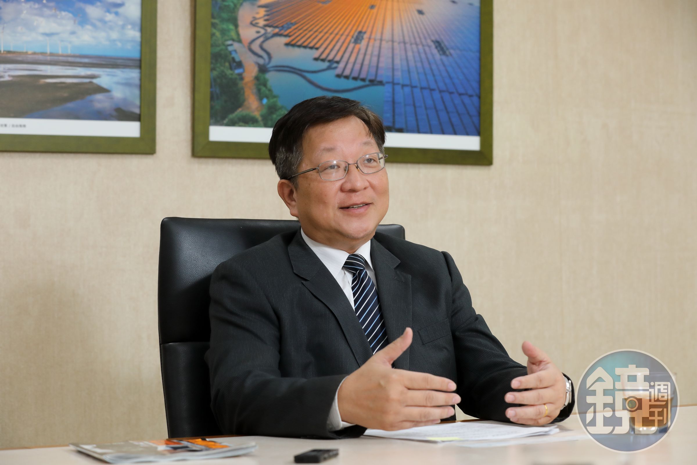 經濟部能源局局長游振偉在接受《鏡週刊》獨家專訪時表示，風場的建置產生落後跡象，以及選商的時程延長，或多或少與新冠疫情、俄烏戰爭等因素有關。（工研院提供）