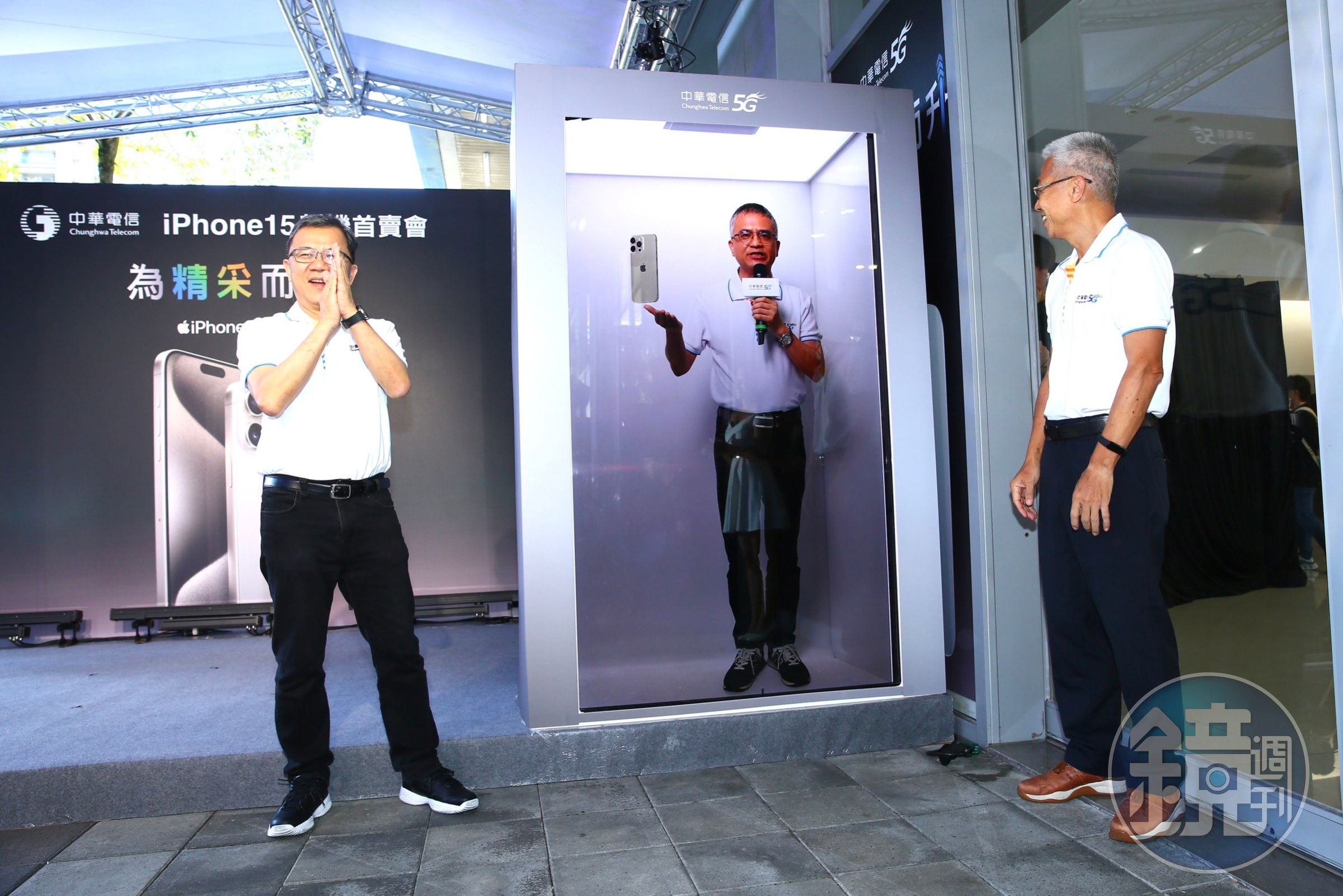 郭水義首次以「董事長」身分出席iPhone新機開賣會。