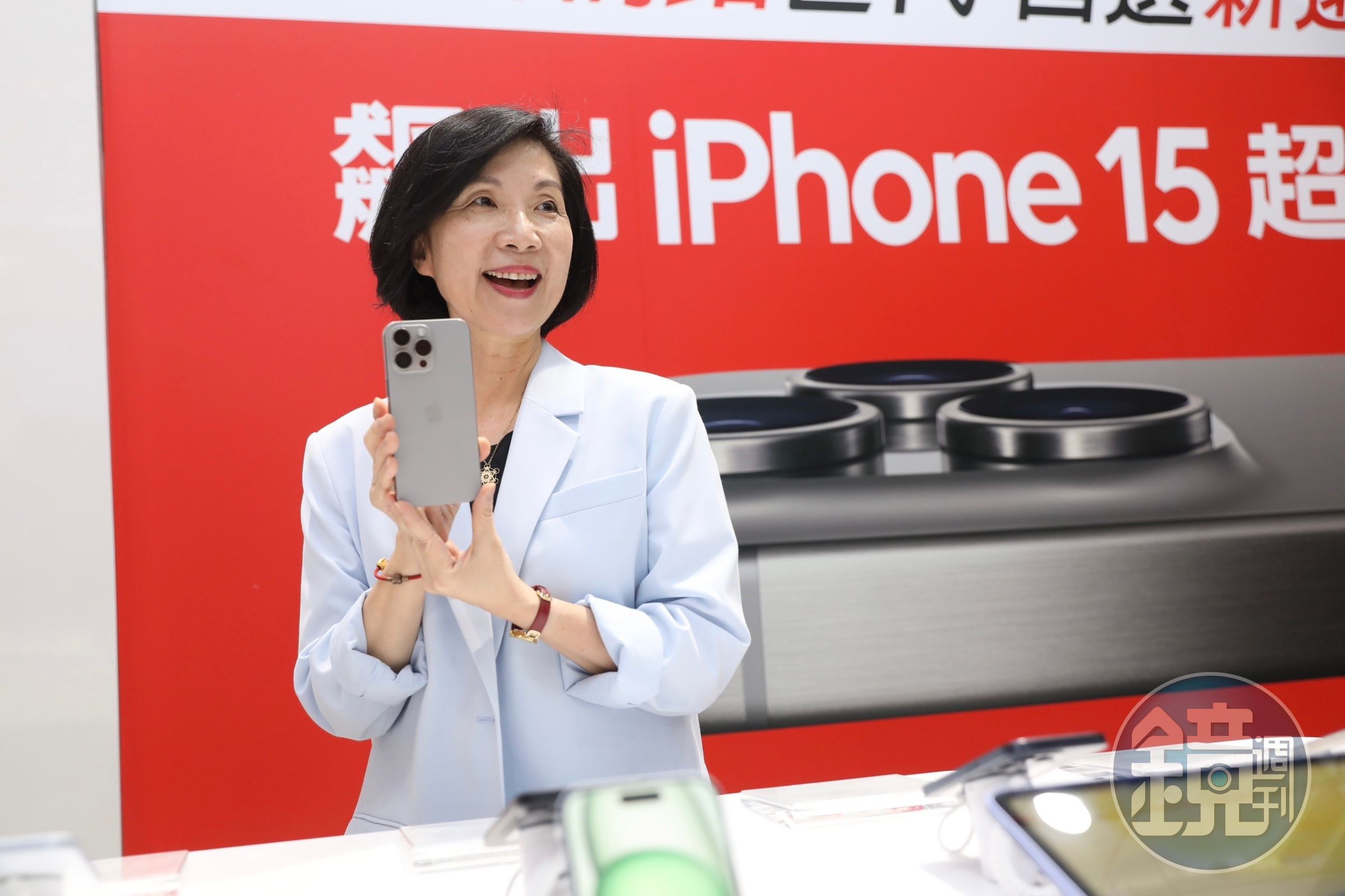 井琪看好iPhone 15成為5G開台後買氣強勁的蘋果手機。