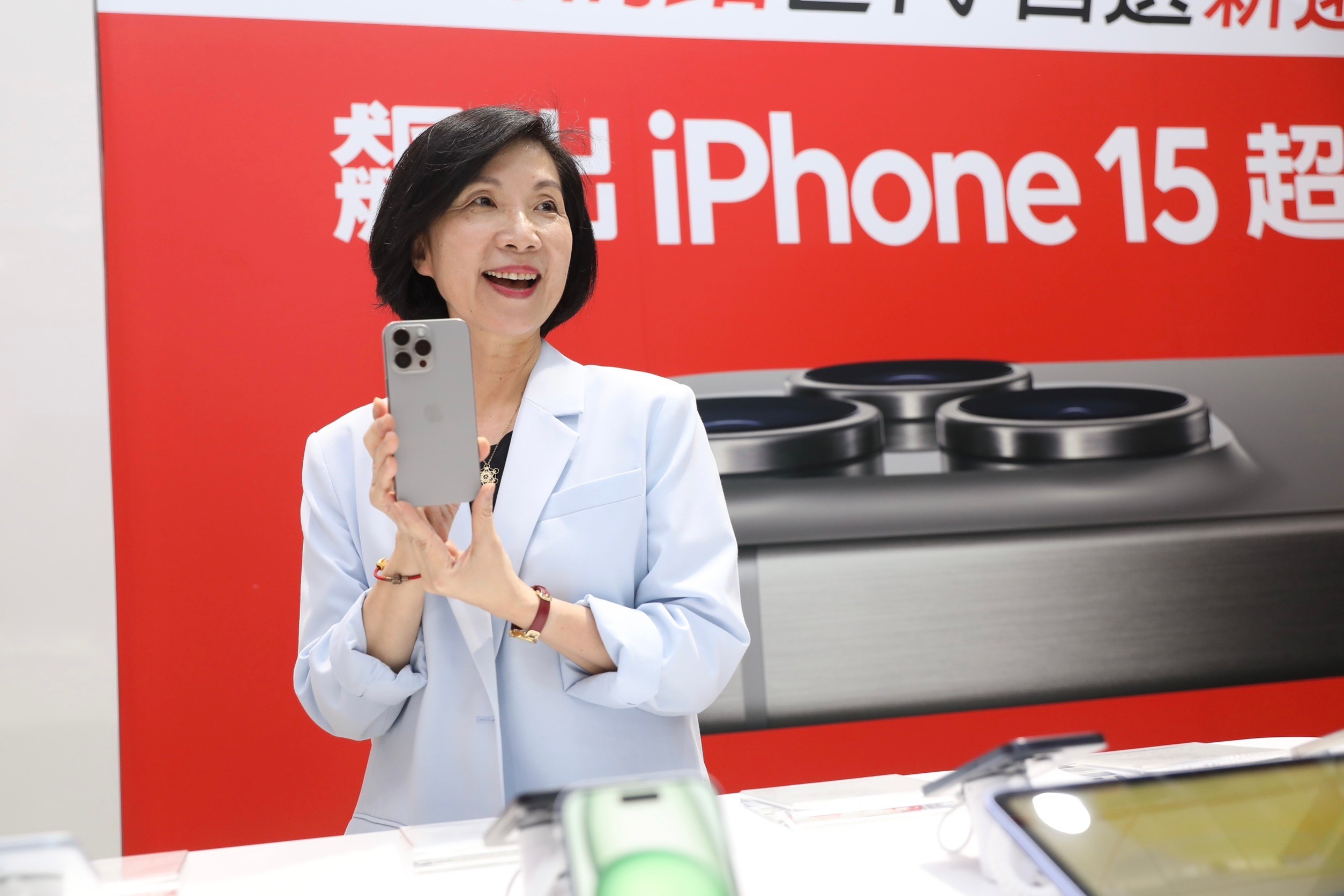井琪看好iPhone 15成為5G開台後買氣強勁的蘋果手機。