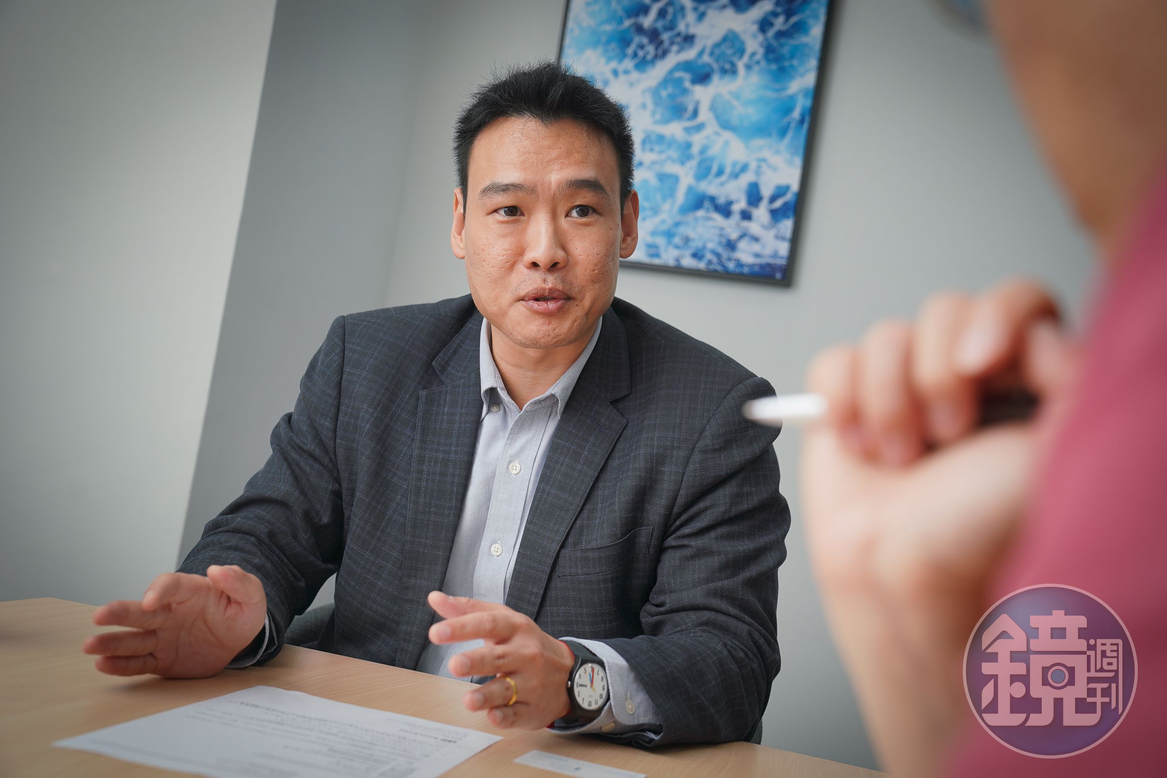 台灣伊比德羅拉總經理劉忠祐呼籲,政府要設法讓開發商不要把所有的財務計算的壓力都放在投標前,可以考慮用MOU代替有條件式合約。