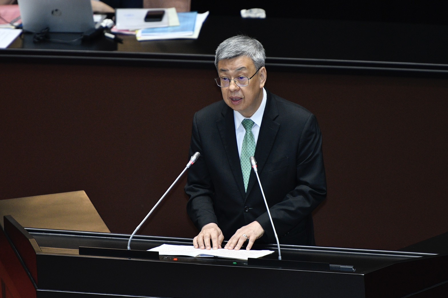 陳建仁（圖）今到立法院進行「進口雞蛋專案報告」，王鴻薇酸鄭文燦不出席，是在閃避責任。