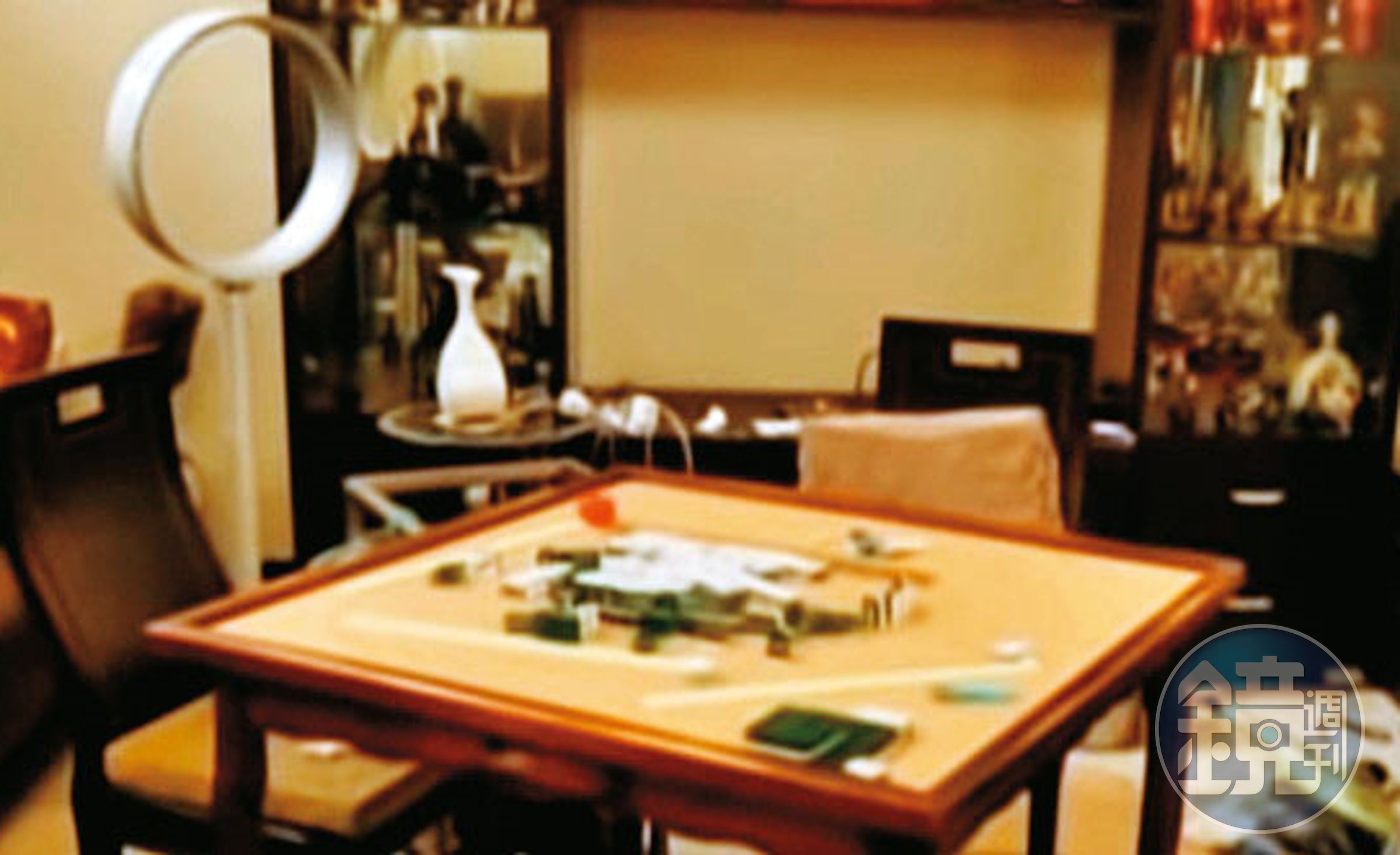 死者有毒品前科，平日還會找牌咖到住處打麻將抽頭。（翻攝畫面）