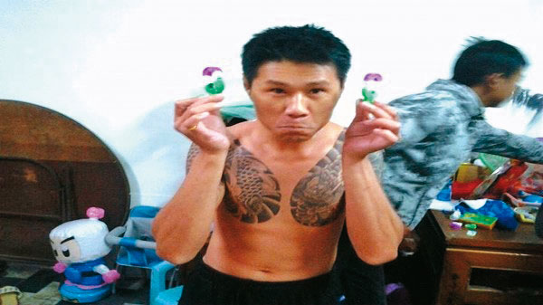 吳姓凶手因無法接受被判無期徒刑,請獄友協助加工自殺。(翻攝吳豐成臉書)