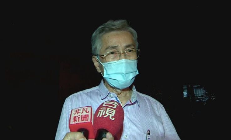 明揚國際科技公司董事長劉安皓（圖）到火災現場說明。（翻攝自鏡新聞）