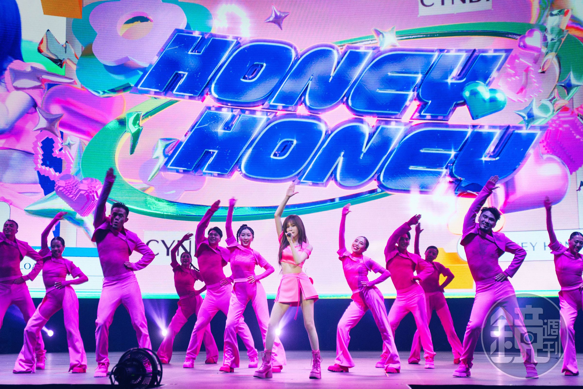 Cyndi王心凌全新系列「2023輝葉按你 王心凌SUGAR HIGH世界巡迴演唱會」，一連兩天在台北小巨蛋登場，（天晴娛樂提供）