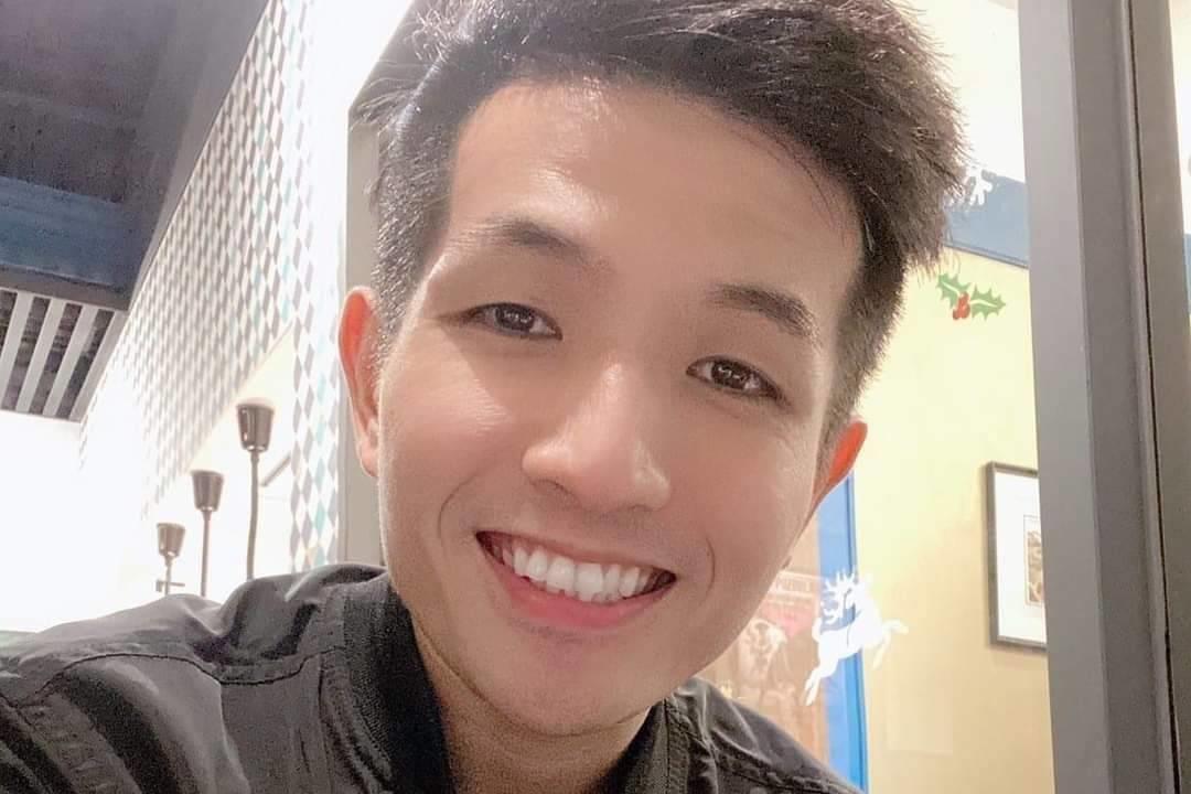 賴俊儒父親堅強處理後事，談起愛子殉職表示「我無怨無悔也沒怪任何人」。（翻攝賴俊儒社群平台）