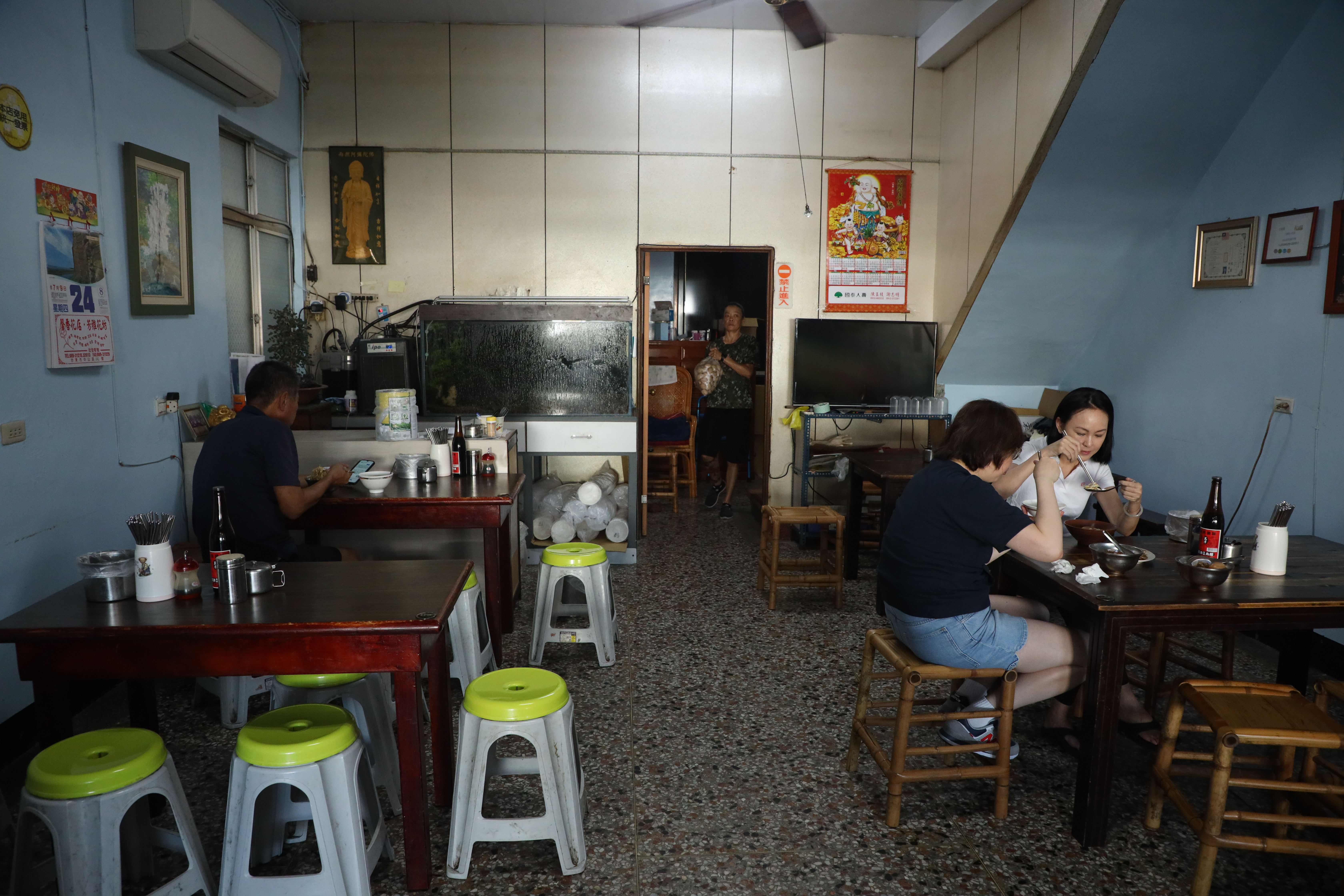 內用空間如同一般民宅，十分簡單。