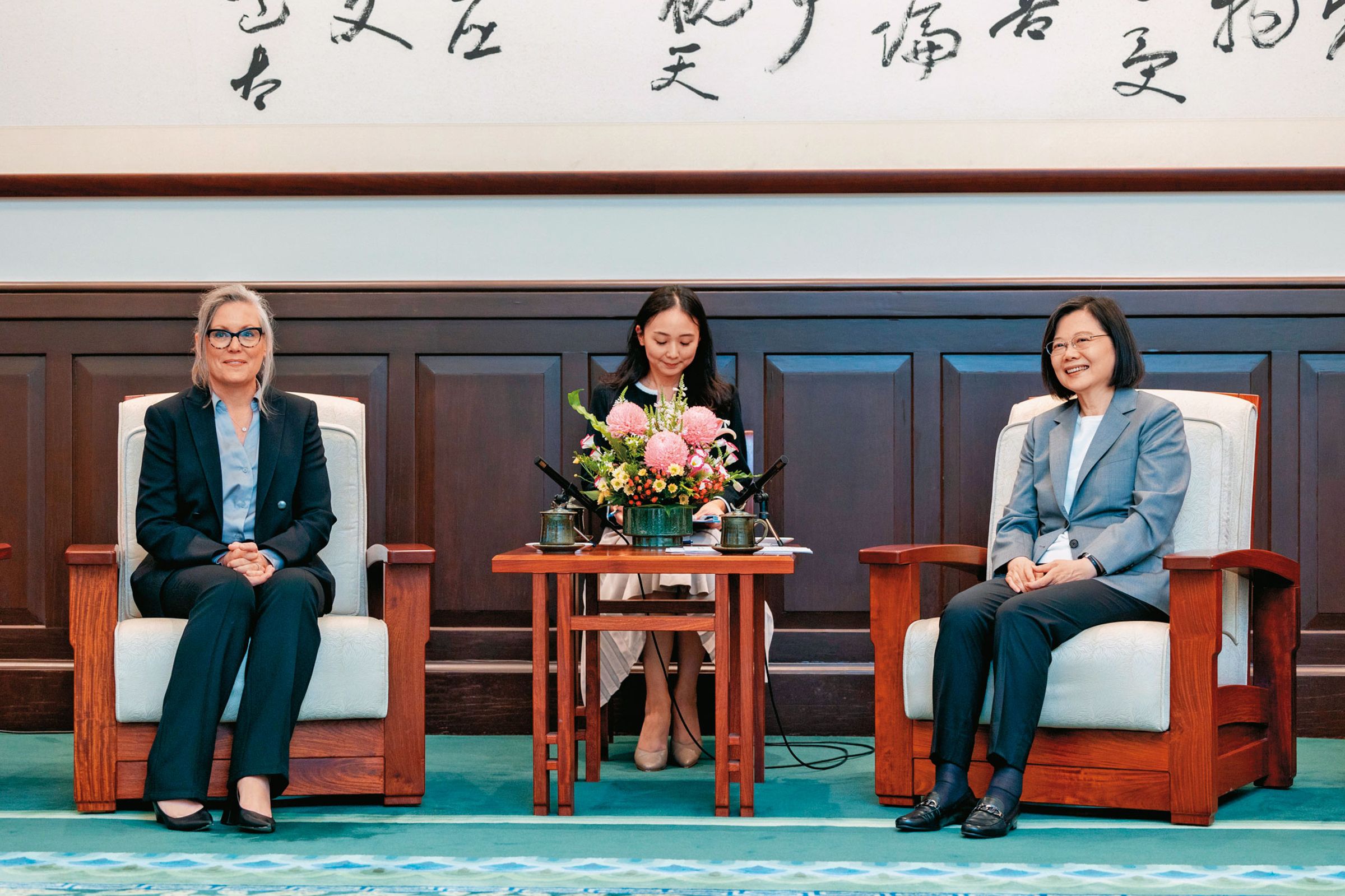 美國亞利桑那州州長霍布斯上週來台訪問,獲總統蔡英文接見。 (翻攝總統府Flickr)