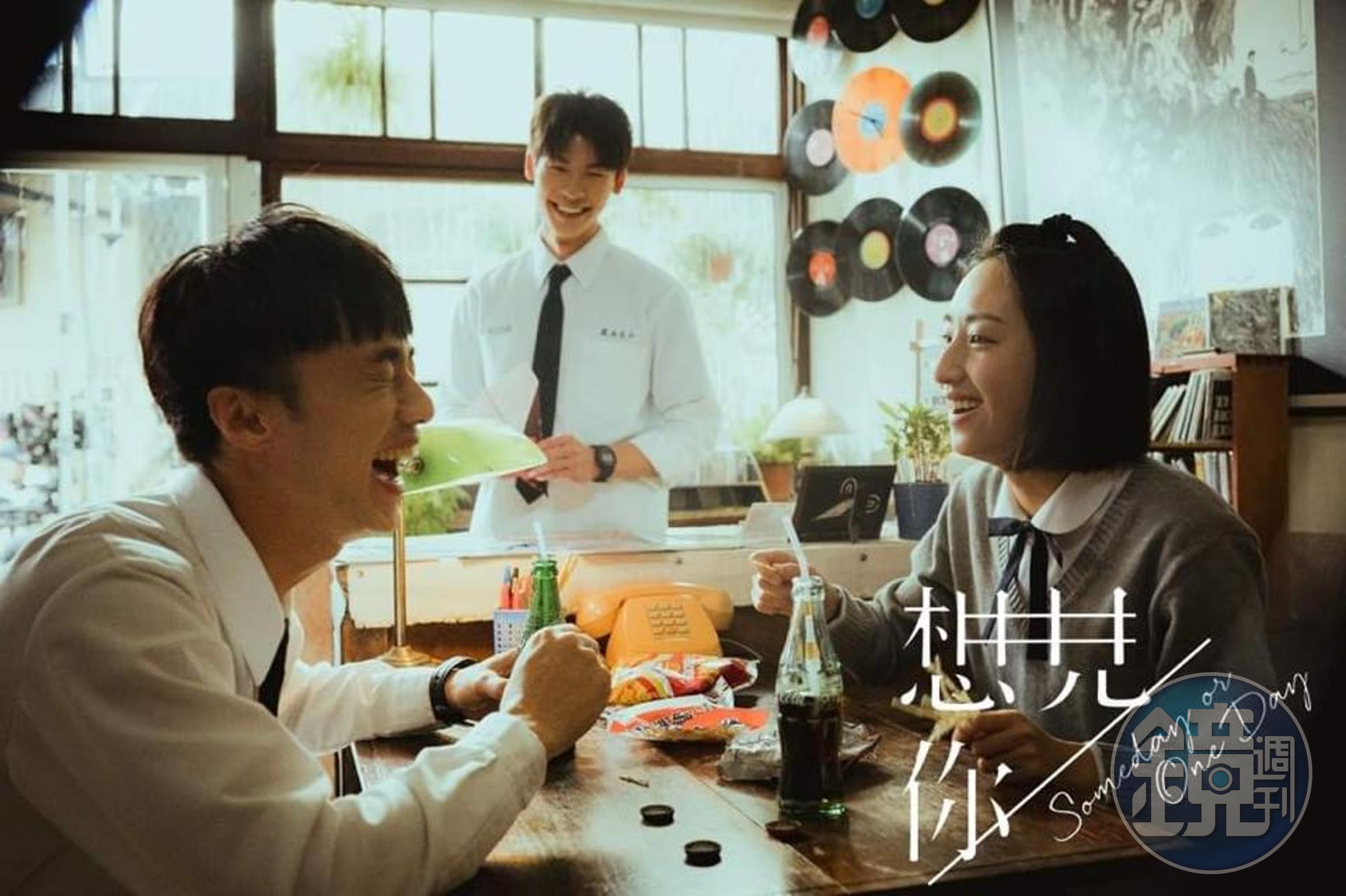 許光漢（中）以《想見你》在韓國圈粉無數，（翻攝許光漢臉書）