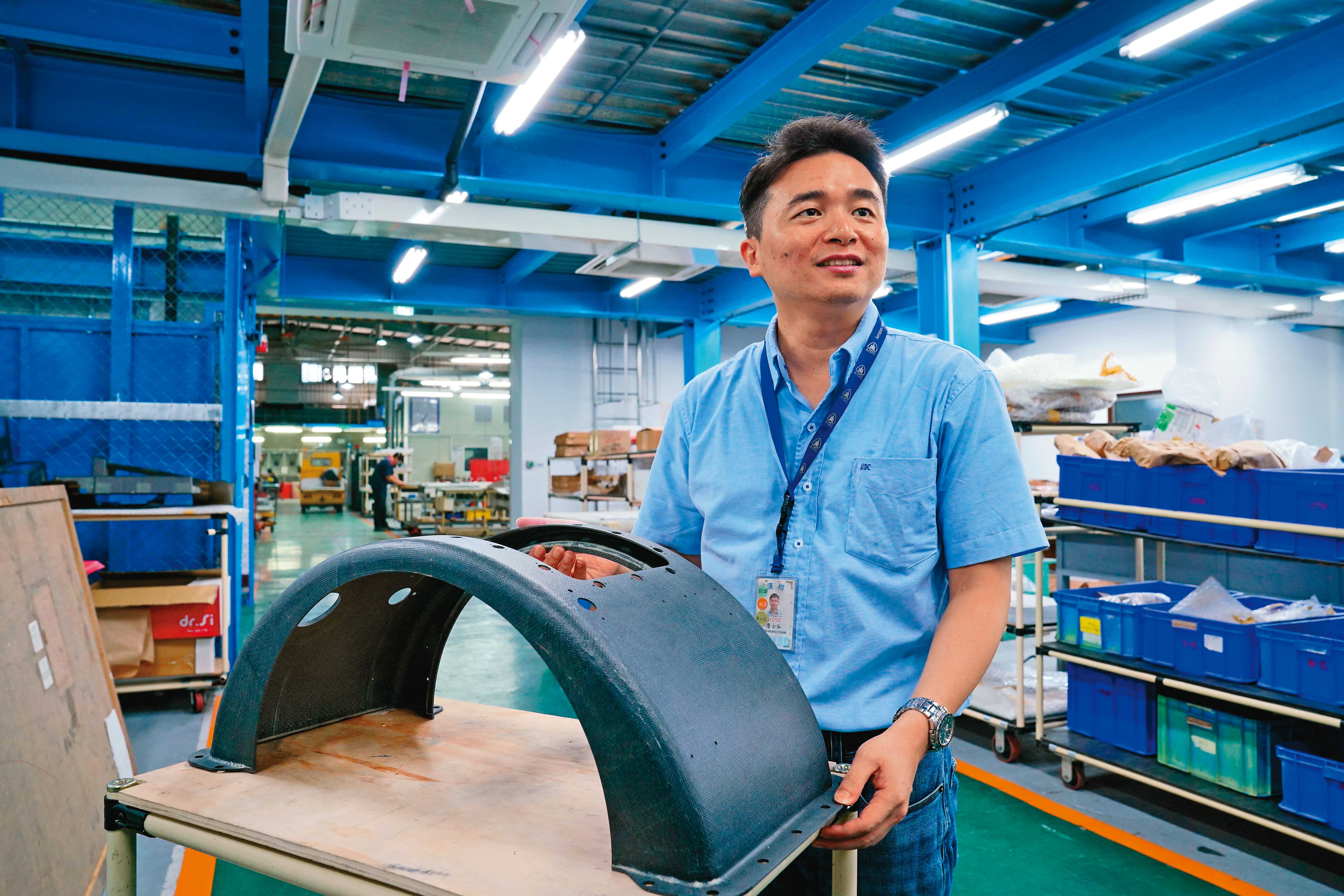 台灣複材業者早在10多年前即洞燭先機,積極投入新應用,包括漢翔、碳基、上緯等均有所斬獲。圖為漢翔航空,其複合材料不僅用於航空業,更成功將業務觸角延伸至衛星、無人機等領域。