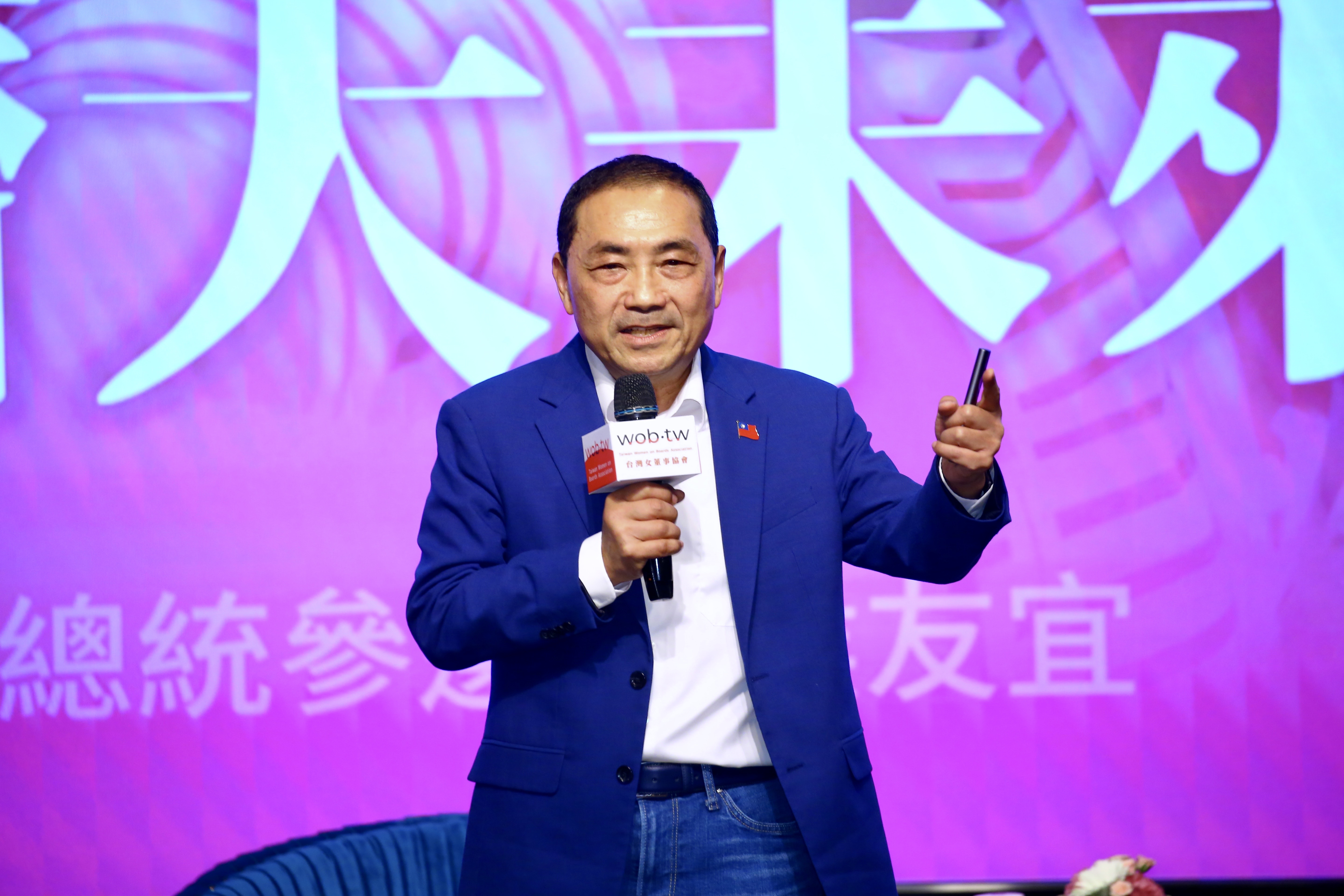 傳柯文哲下令禁止藍白接觸，侯友宜（圖）表示，大家都是朋友，互動自然。