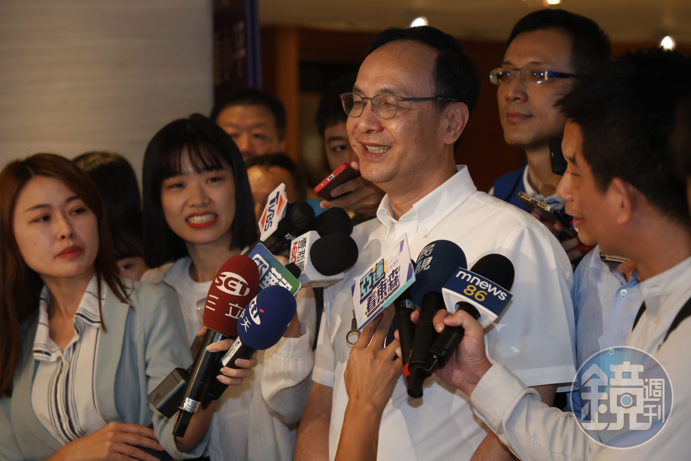 對於柯文哲在內部會議飆罵國民黨「去死吧」,朱立倫受訪時緩頰,表示雙方是老同學,溝通應該沒問題。(國民黨文傳會提供)