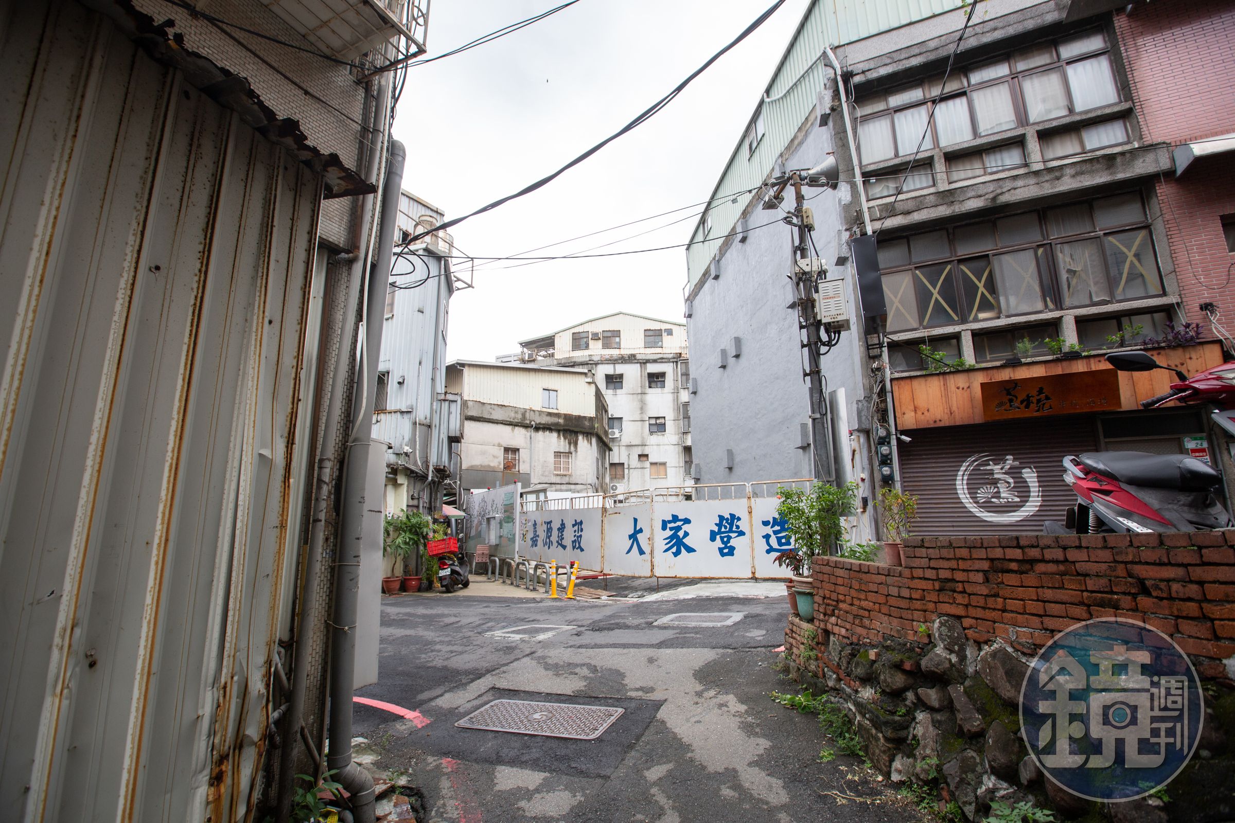 危老都更搭上法令「特快車」加速審查,已成為北市老宅更新的主要途徑。