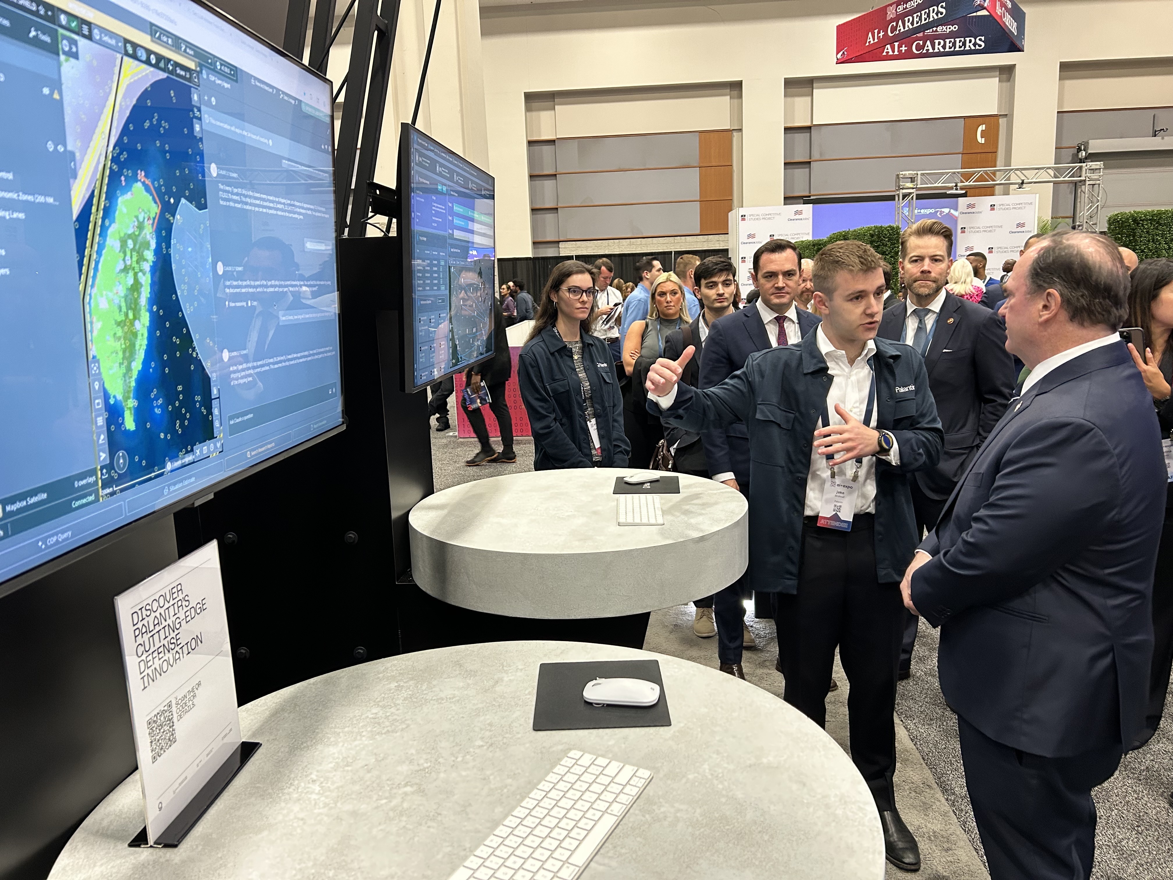 全球軍事競爭白熱化，透過衛星進行地面觀測已是產業重要趨勢。（翻攝自X@PalantirTech）