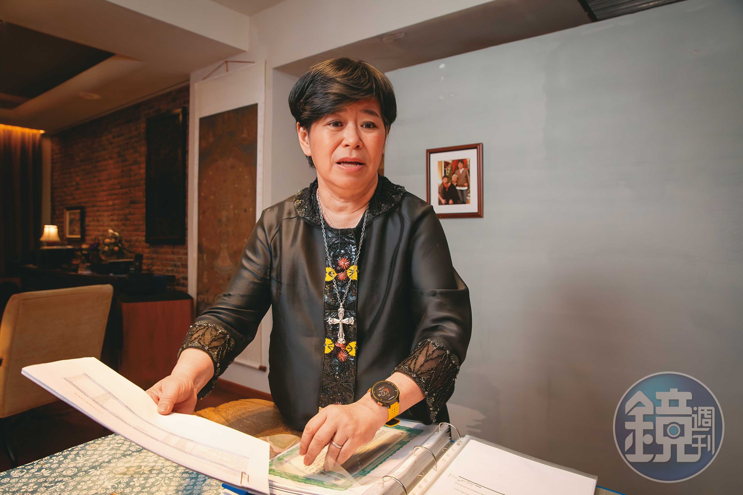 聯亞生技集團經營權糾紛持續將近2年,近期創辦人王長怡、胡世一母女再掀戰火。