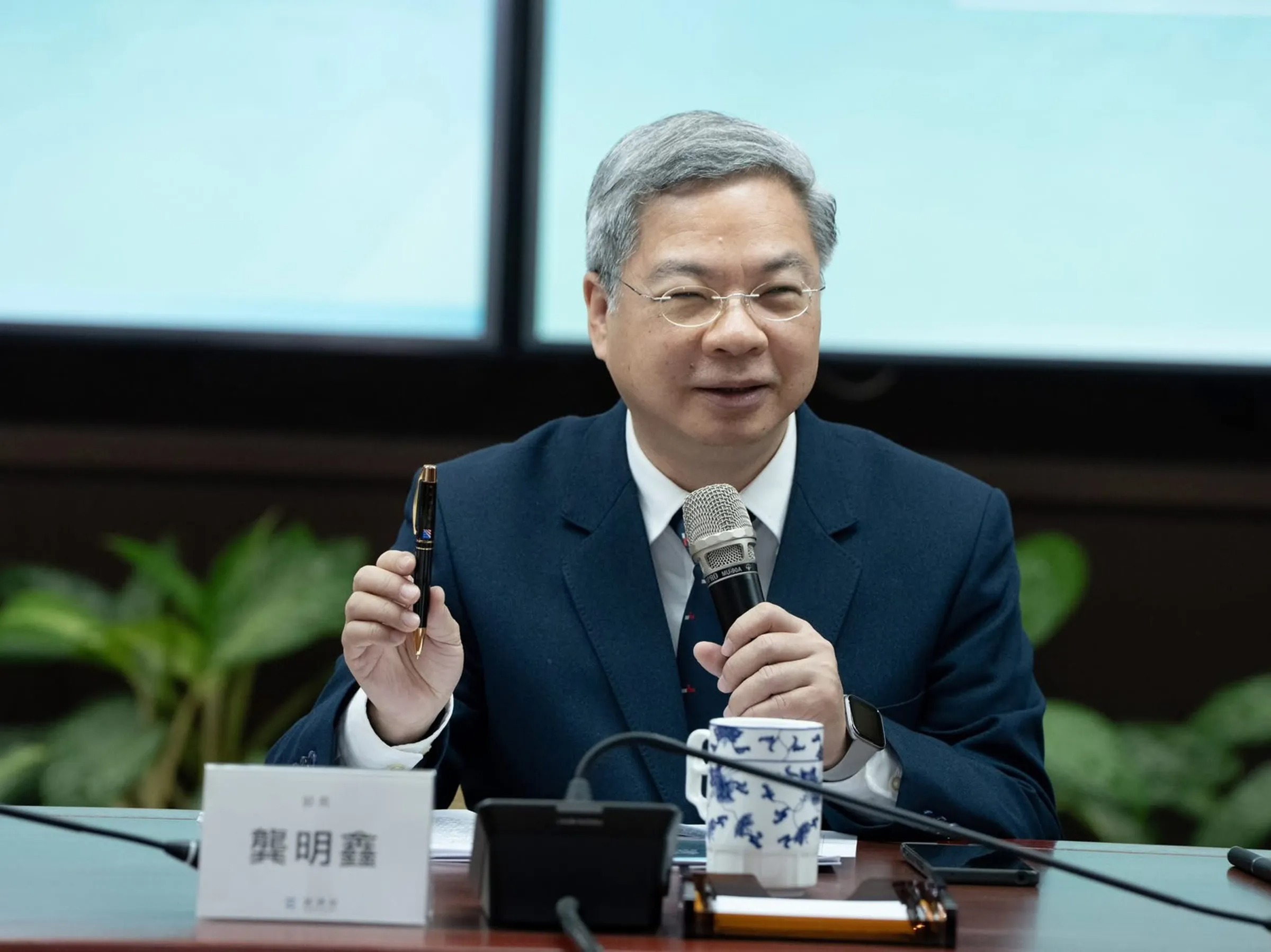 台灣與美國的對等貿易協定ART在12日簽署，美國多種產品也將零關稅進軍台灣，包括大量的工業設備和千項農產品。圖為經濟部長龔明鑫。（經濟部提供）