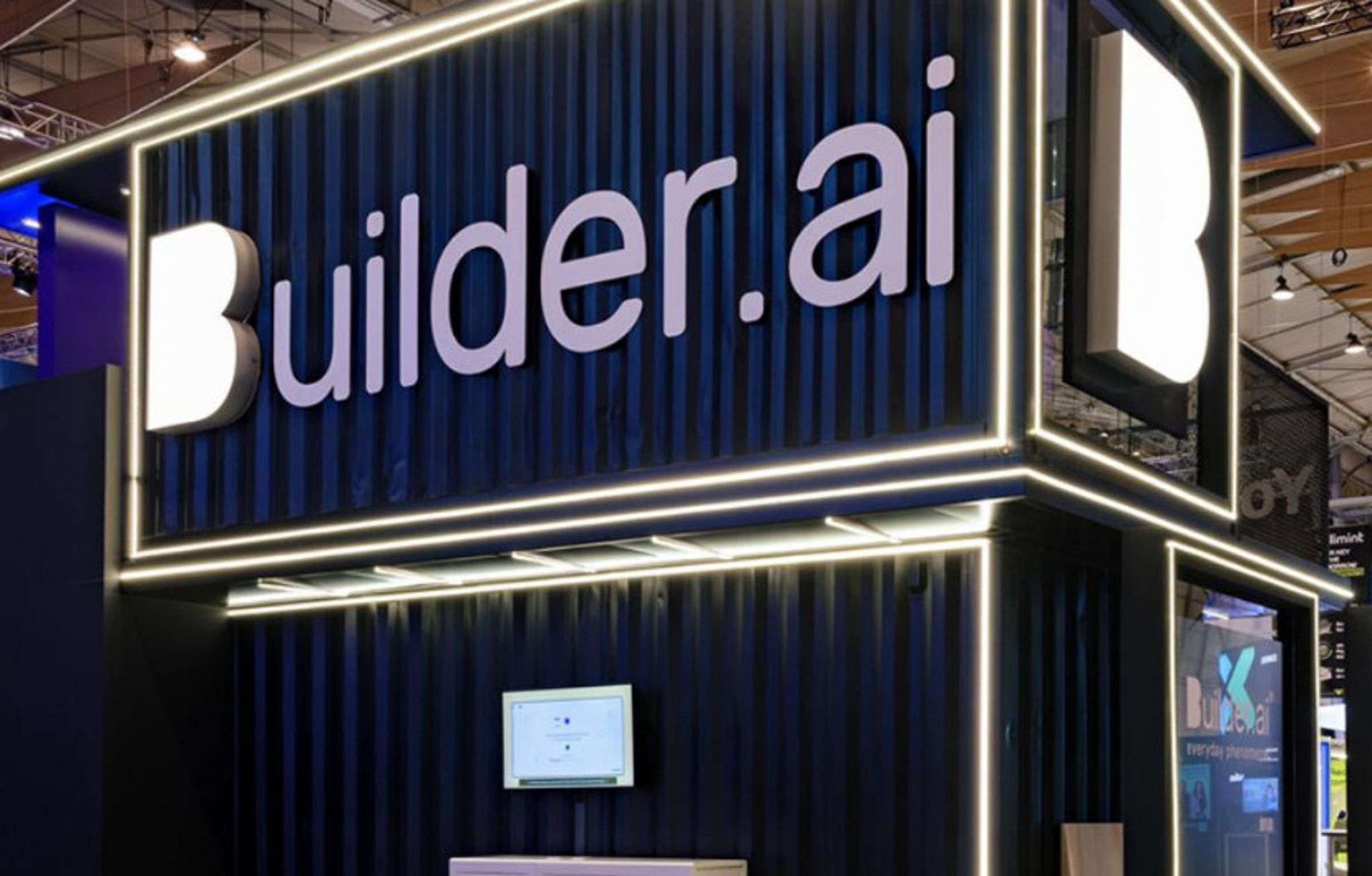 英國AI新創公司Builder.ai外包印度廉價工程師,假扮成AI自動化,騙到微軟等大公司投資。(翻攝X@harsh_dwivedi7)