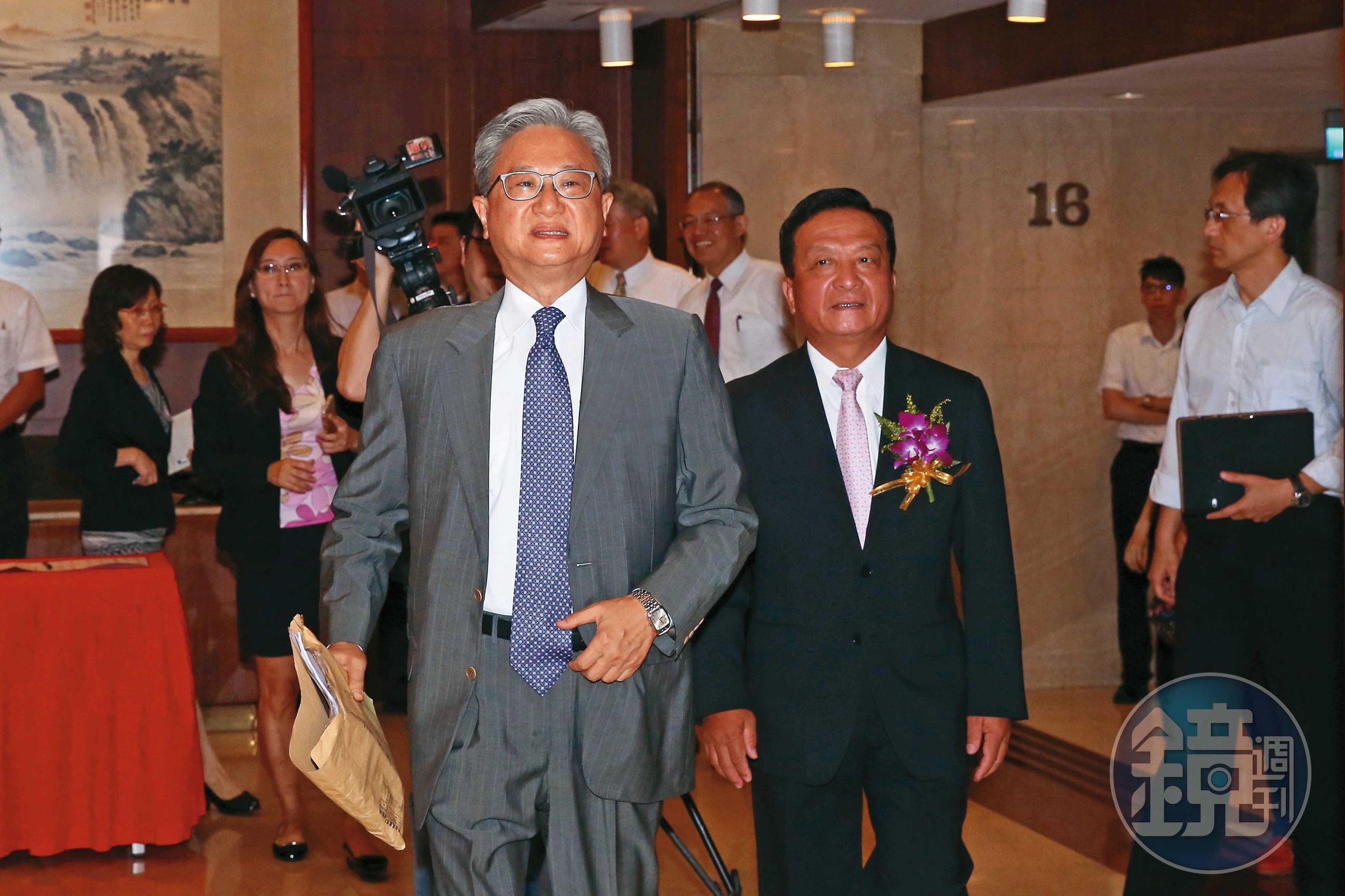 吳東昇（圖）原以為勝券在握，未料半途殺出吳東亮這位程咬金。