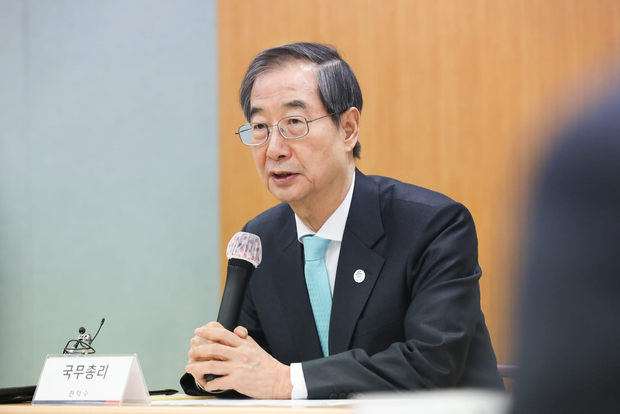 韓悳洙今天正式宣布參選南韓第21屆總統。（翻攝自한덕수臉書）