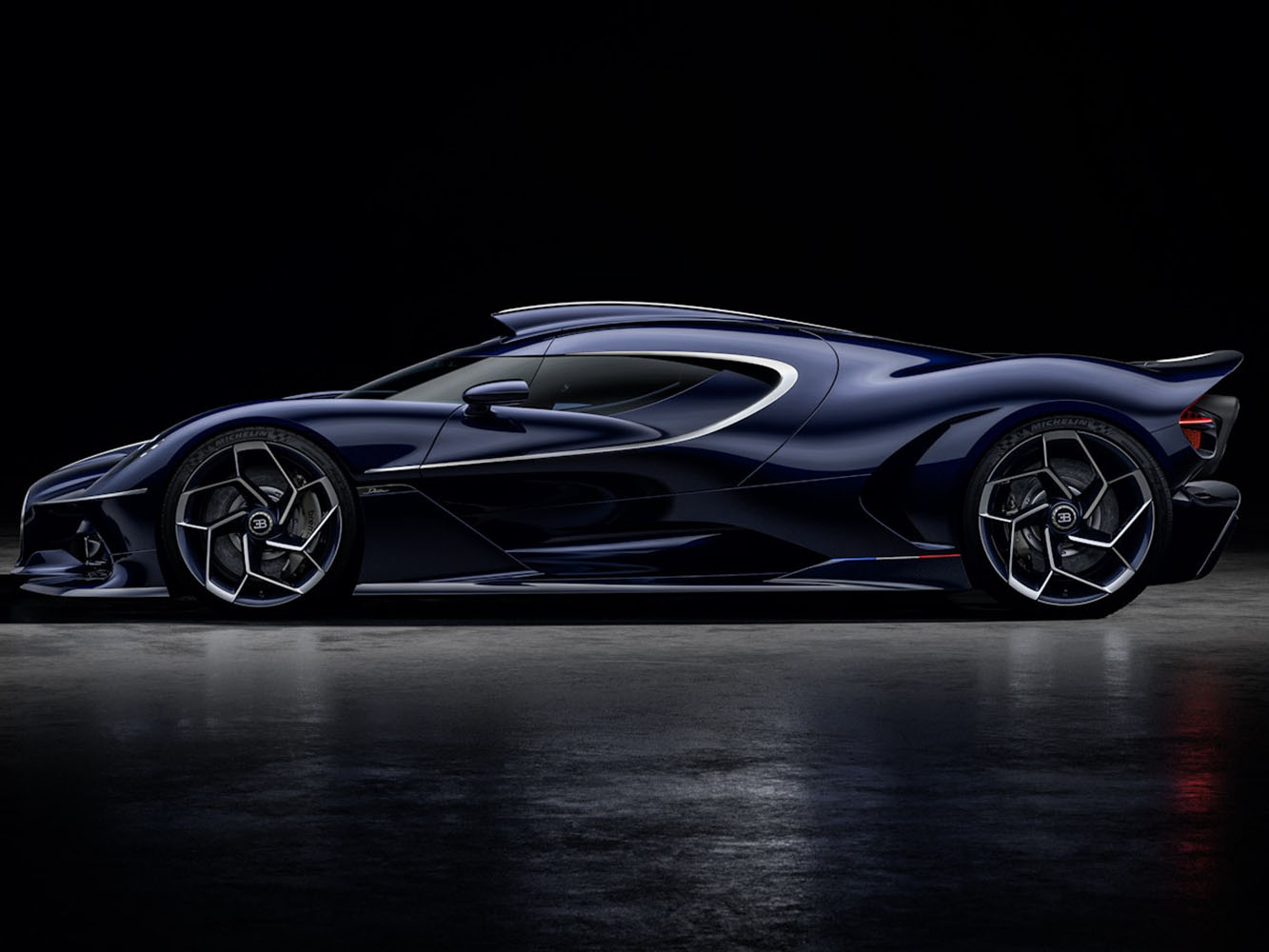 Bugatti 希望重新找回 Type 57SC Atlantic 當年那種令人難以抗拒的魅力與收藏價值，而不是跟大眾宣傳他有多強大驚人的動力輸出。