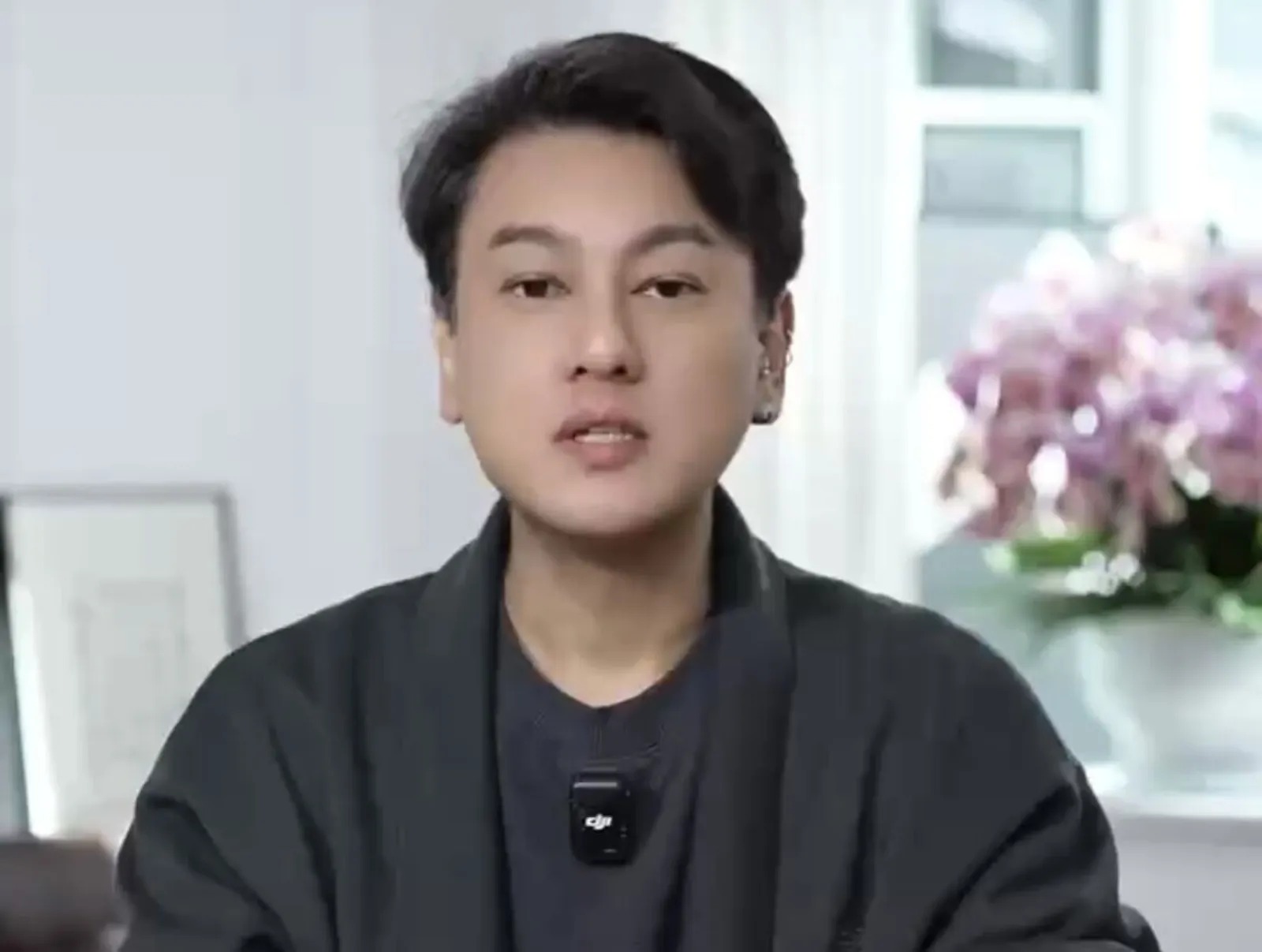 朱孝天昨晚針對爭議言論發文道歉。（翻攝自微博）