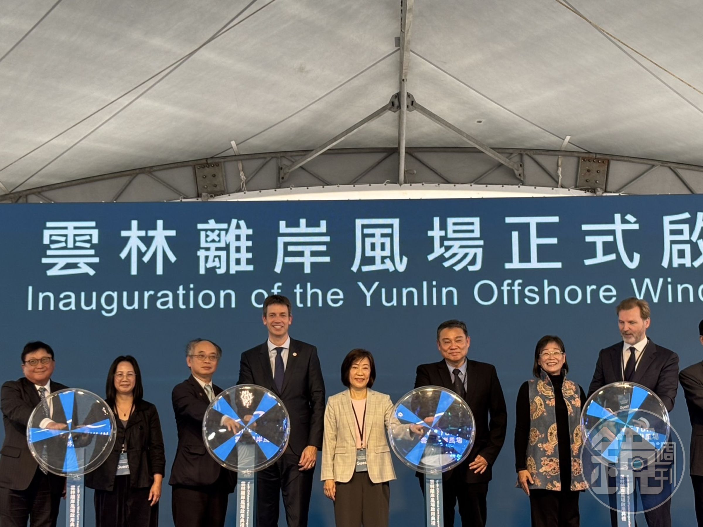 在允能風力發電大股東及經營團隊的共同努力下,雲林離岸風場克服了施工與財務等各種艱辛的挑戰,順利於今日風光啟用。