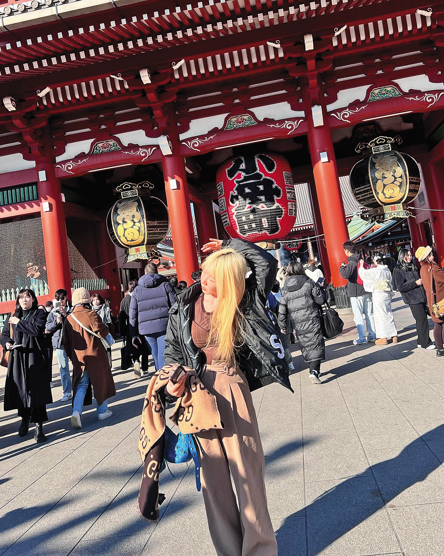 郭書瑤今年農曆年間到日本旅行，同行和掌鏡者都是春風。（翻攝自郭書瑤IG）