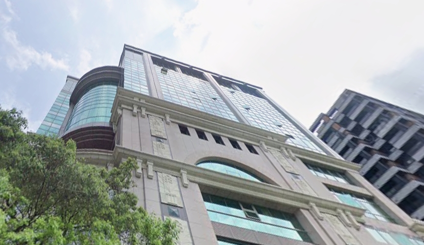 位於內湖區的「愛兒麗產後護理之家」成為檢警最新搜查標的，衛生局與刑大派員入內釐清是否裝設不明攝影設備。（翻攝自google maps）
