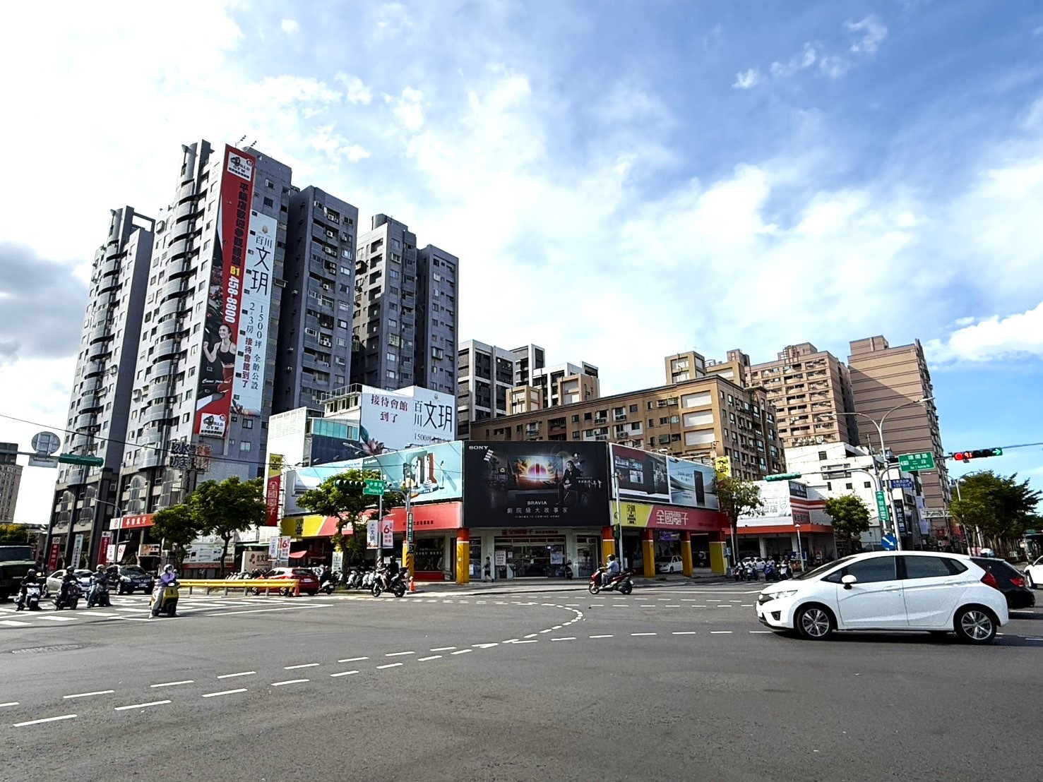 桃園「平鎮區」受惠工業區與龍潭科學園區的就業人口支撐,加上中古屋低總價的誘因,帶動購屋需求。(永慶房產集團提供)