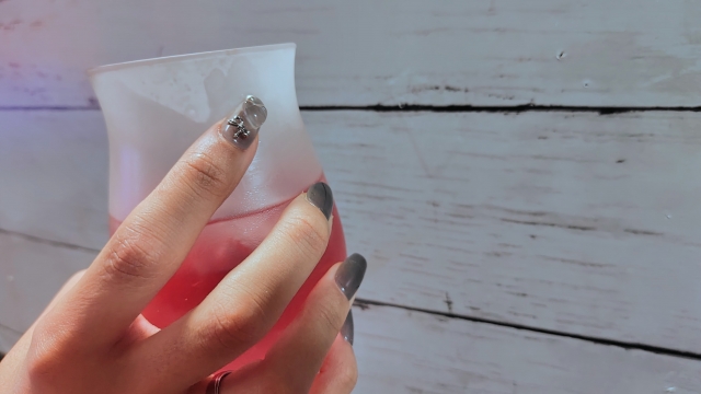 金門一間陪侍酒店昨日晚間發生嚴重鬥毆，如今酒店小姐傳出為士官退伍。示意圖。（翻攝自photoAC）