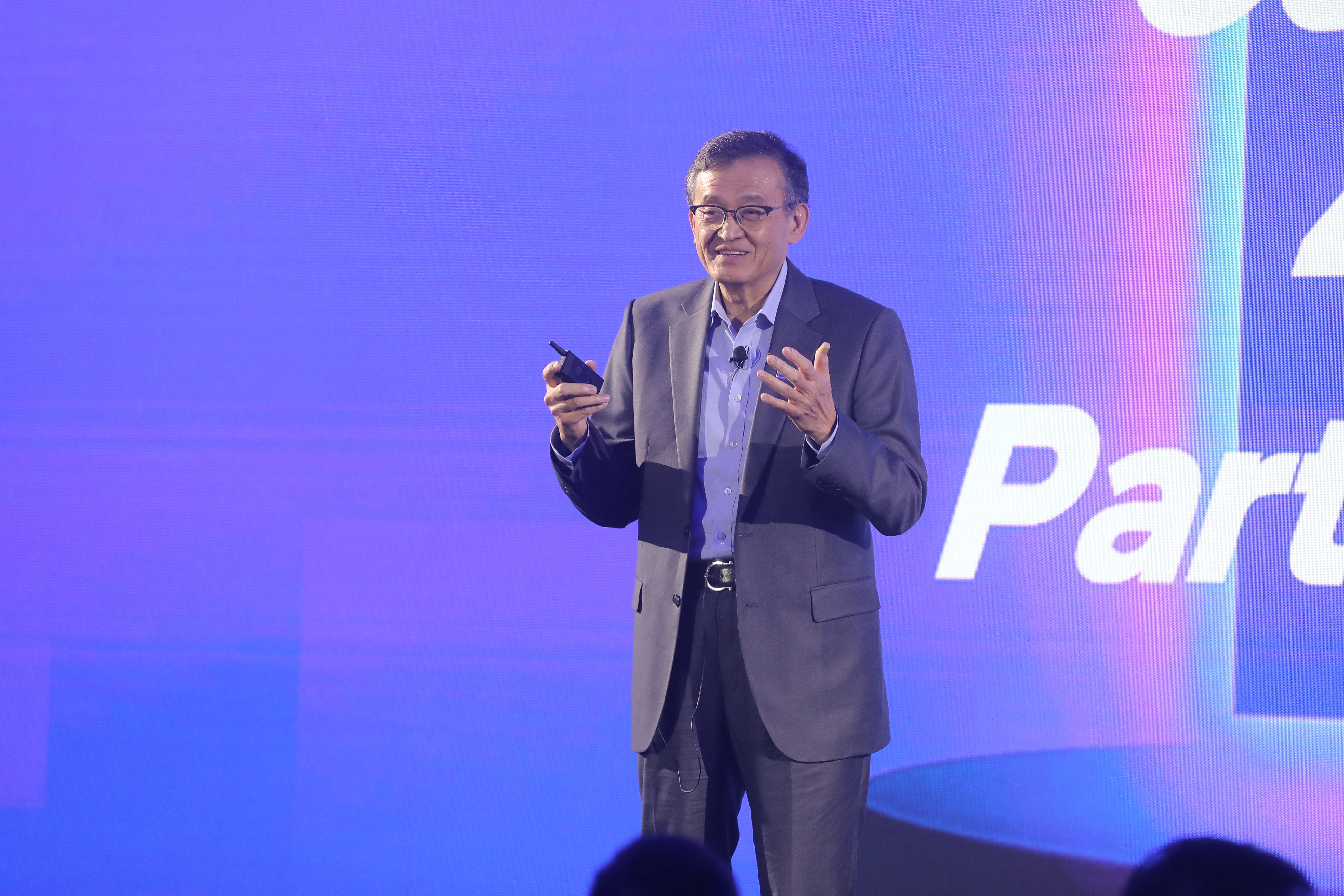 針對羅唯仁遭台積電控告違反競業條款一事，英特爾執行長（圖）表示將全力支持羅唯仁。（本刊資料照）