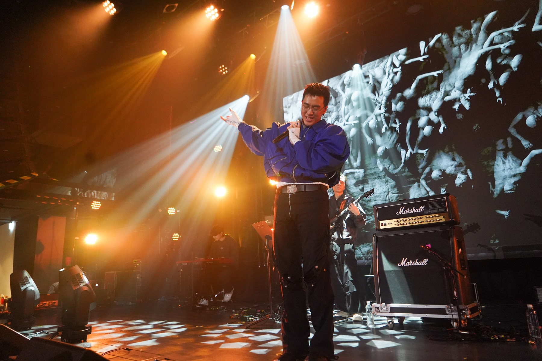 亞洲音樂大賞最佳現場演出獎得獎者Gummy B，嗨喊「阿跨面，我們現在一比一了！」（金音創作獎 提供）