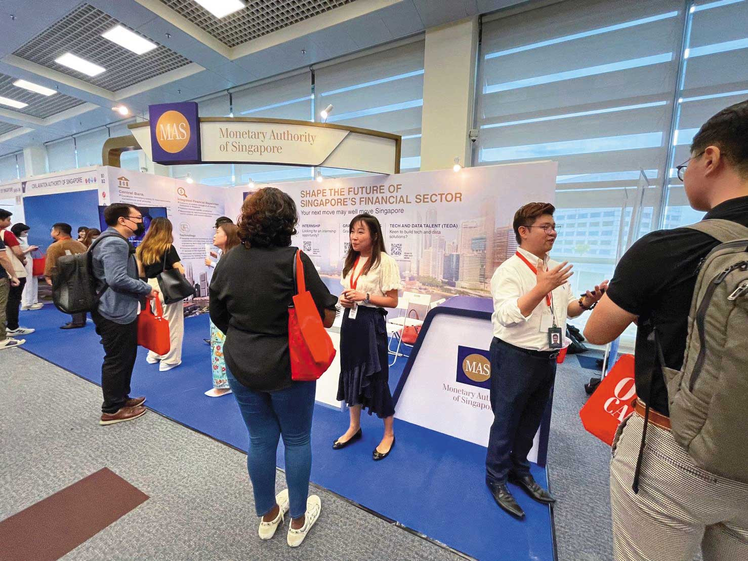 專家表示，台灣可向新加坡取經，學習第三方支付分層管理辦法。（翻攝MAS linkedin）