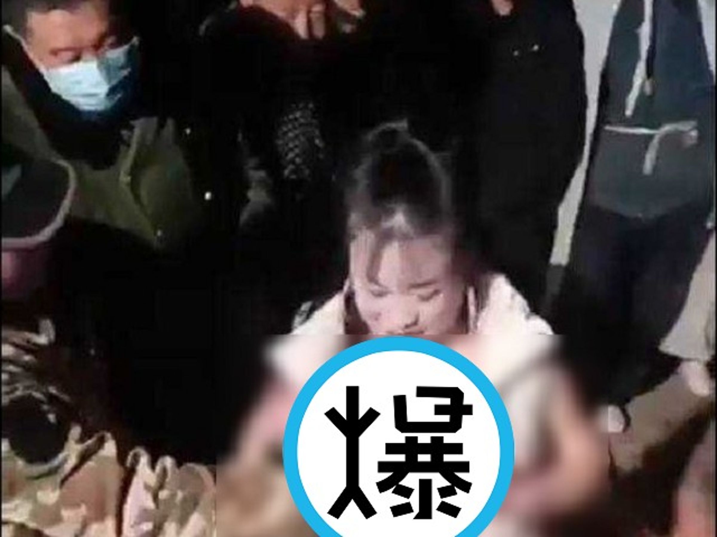 中國農村全員老司機！妹子肉體被當「暖暖包」，這活動太狂了。（翻自《黑料網》）
