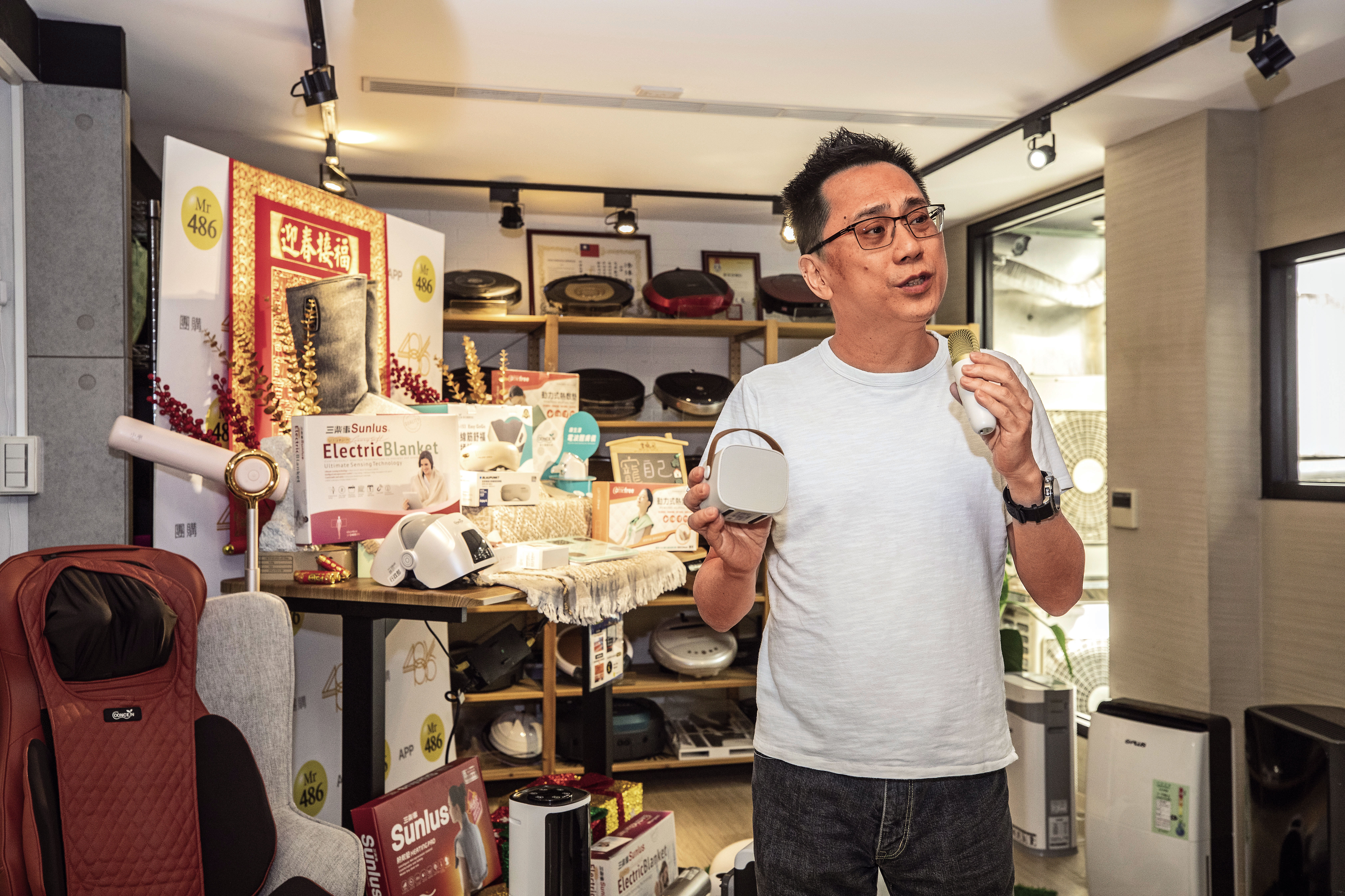 陳延昶在東京買下整棟房屋收租，有精華區土地、且坐享5％租金投報，爽當土地公。