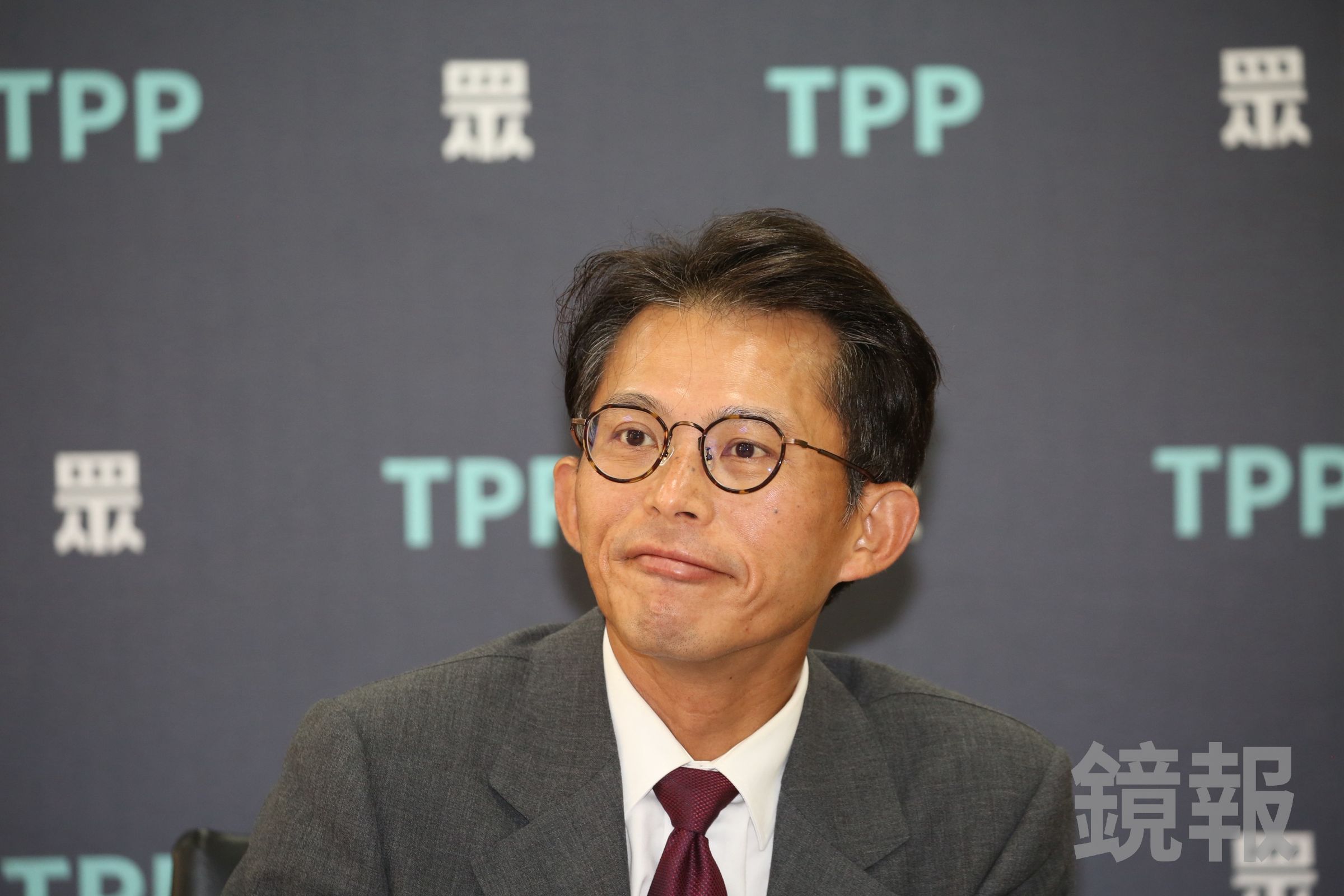 黃國昌被爆組駭客入侵個資,今上午他大動作召開記者會回應。(鏡報董孟航)