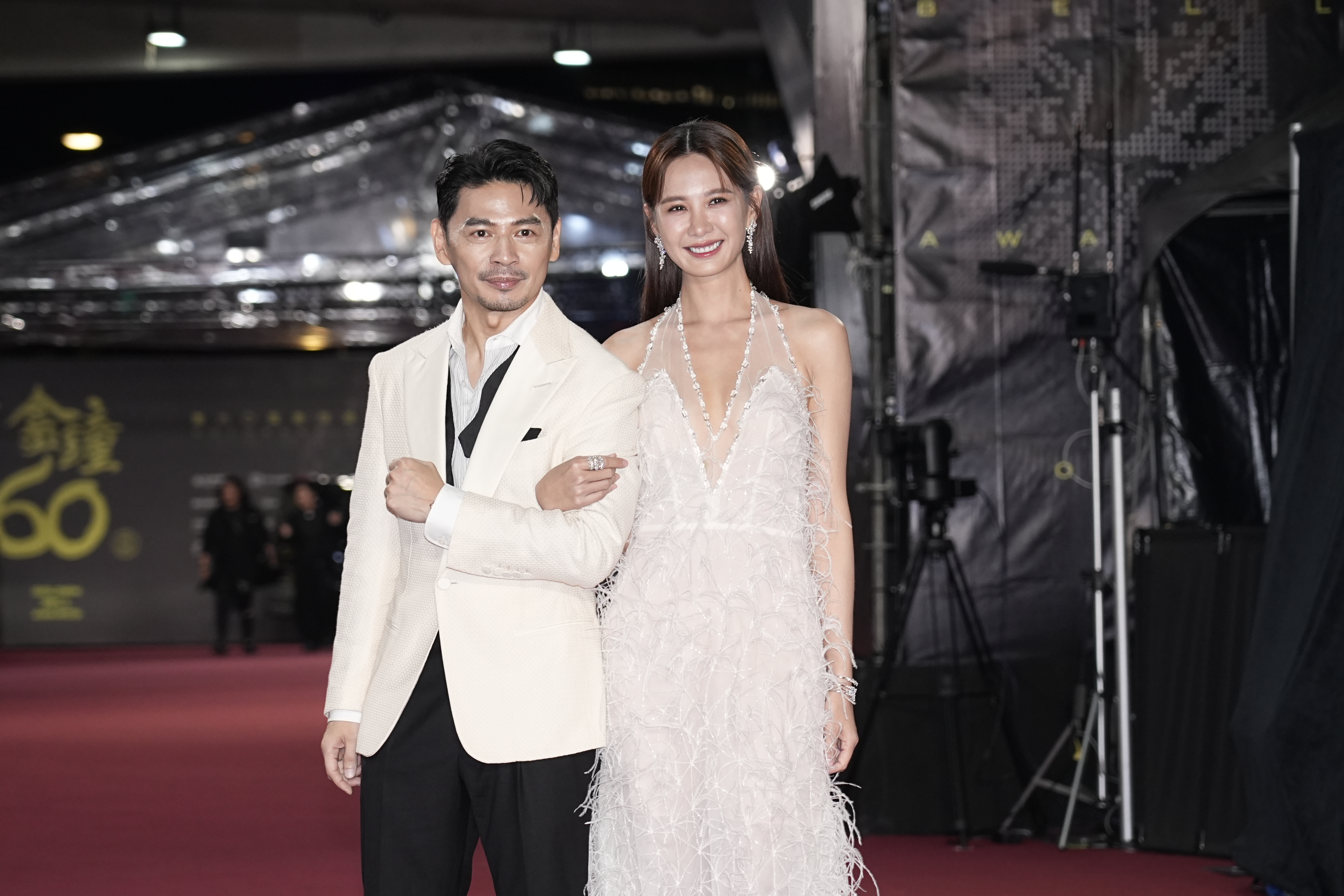 阿Ken大讚安心亞是「紅毯第一美」。