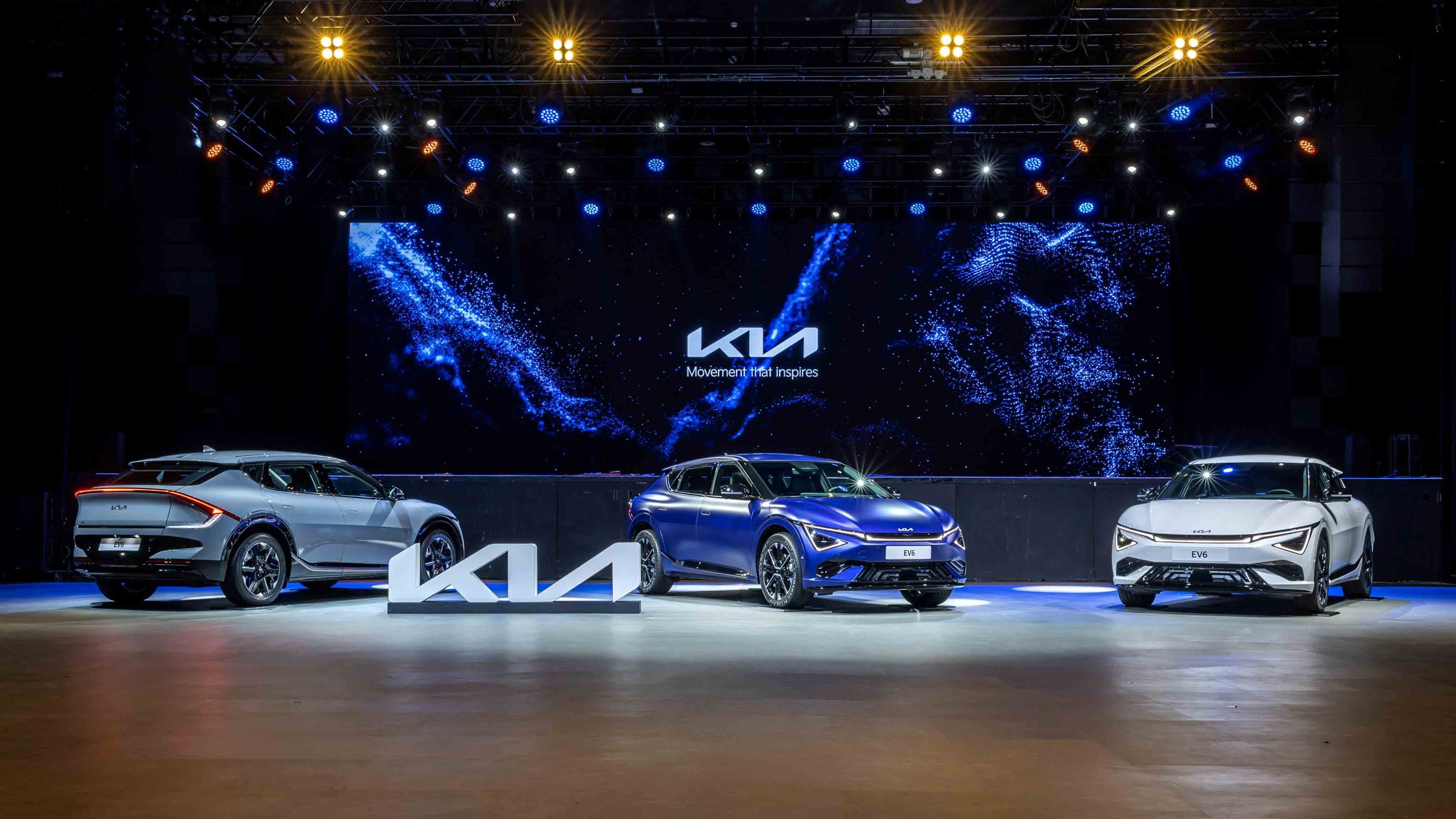 小改款的EV6推出三種車型，最主要就是導入了能量密度更高的新世代電池，讓最大續航力來到667公里。