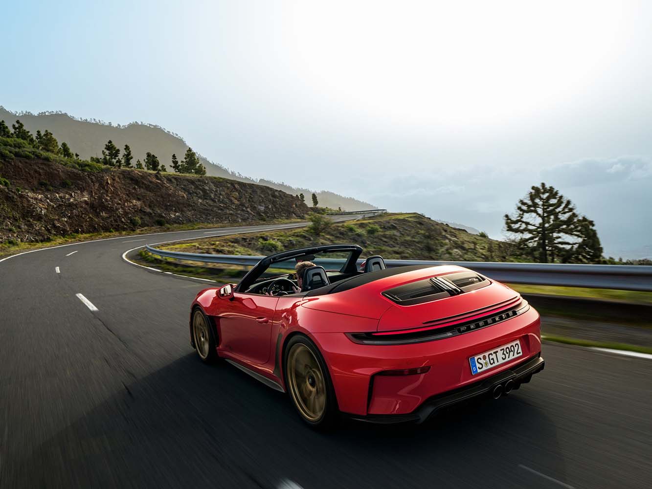 享受陽光、享受純粹的駕馭樂趣:GT3首款敞篷車型 Porsche 911 GT3 S/C