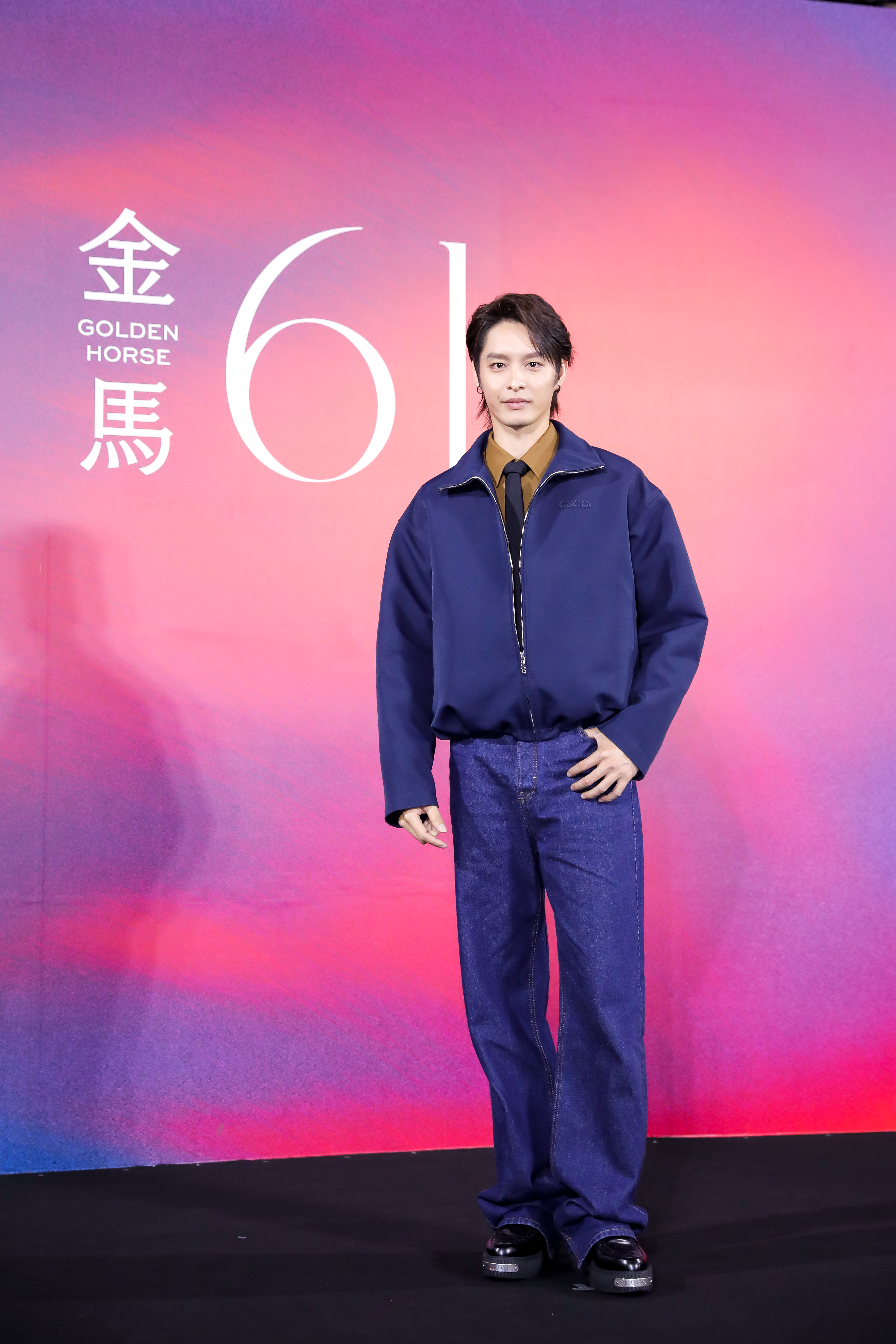 片中曹佑寧入獄7年,出獄後想盡辦法找到弟弟,企圖修補關係。
